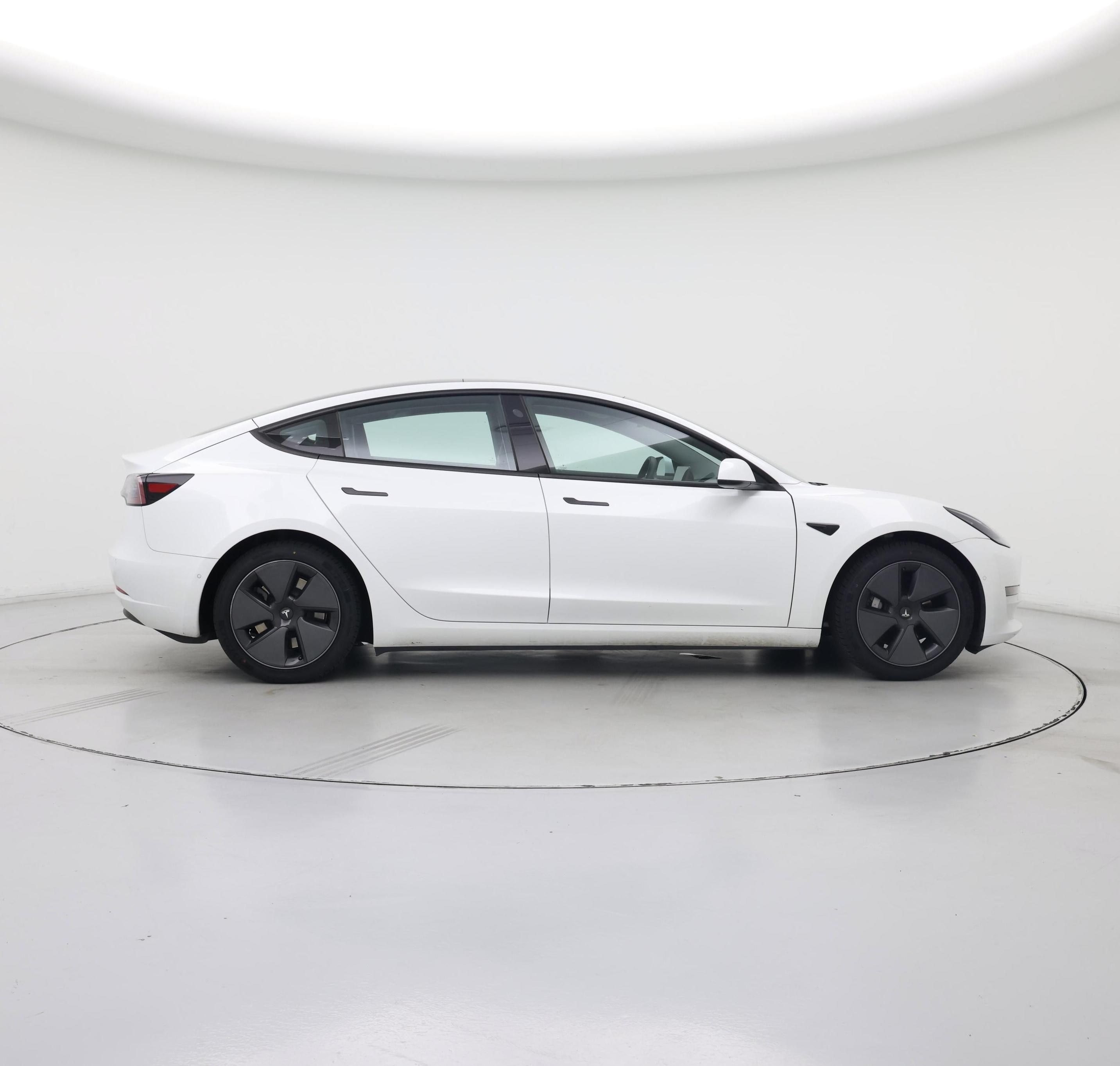 Thumbnail: 2021 Tesla Model 3 - 7
