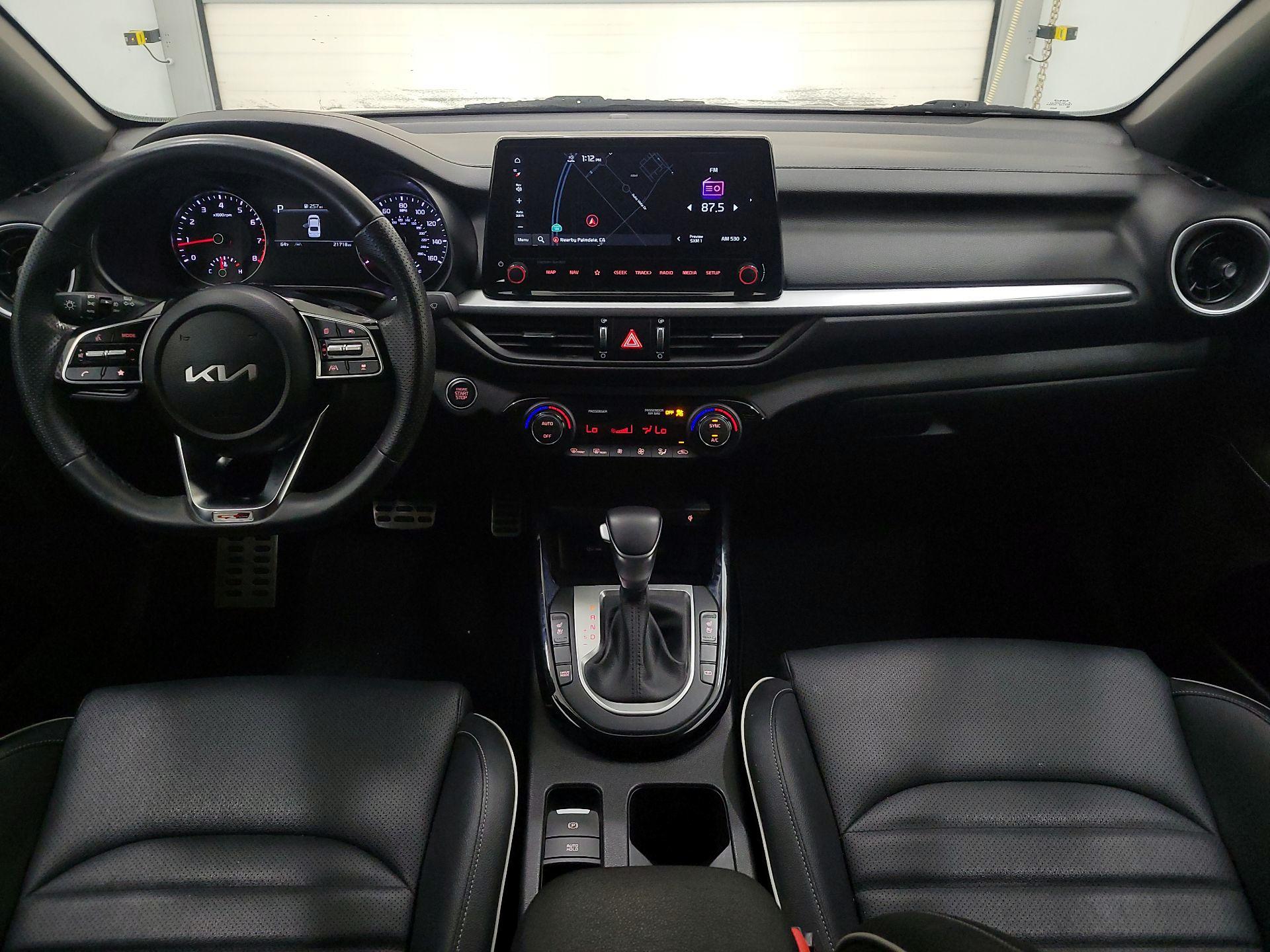 Thumbnail: 2023 Kia Forte - 9