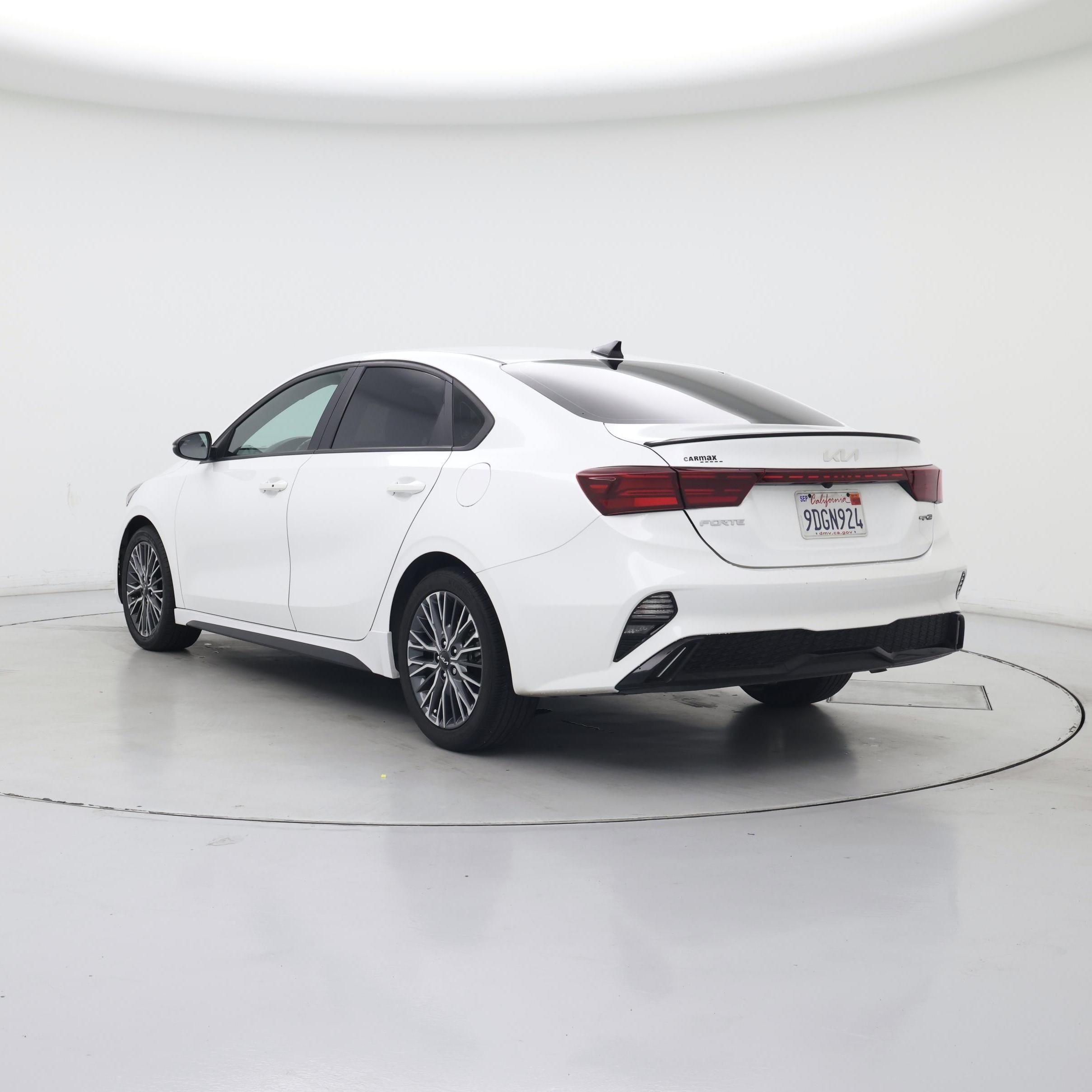 Thumbnail: 2023 Kia Forte - 2