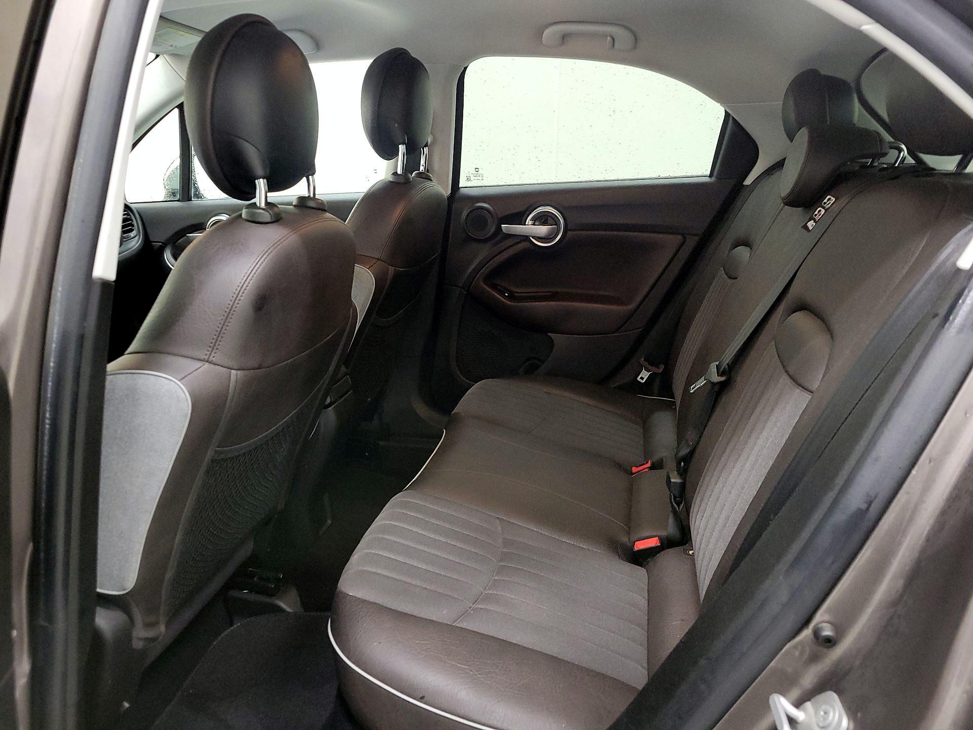 Thumbnail: 2016 Fiat 500X - 20