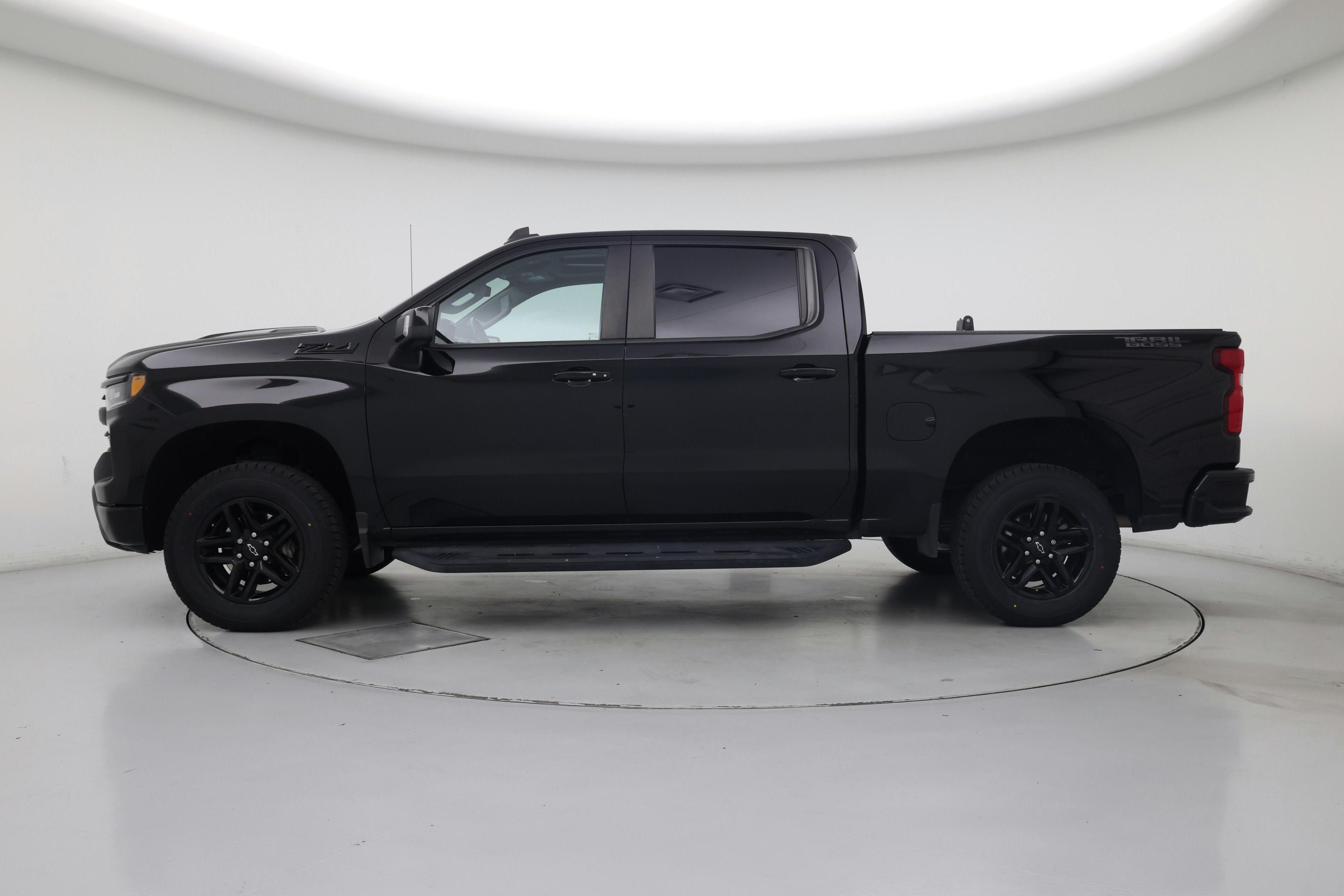 Thumbnail: 2022 Chevrolet Silverado 1500 - 3