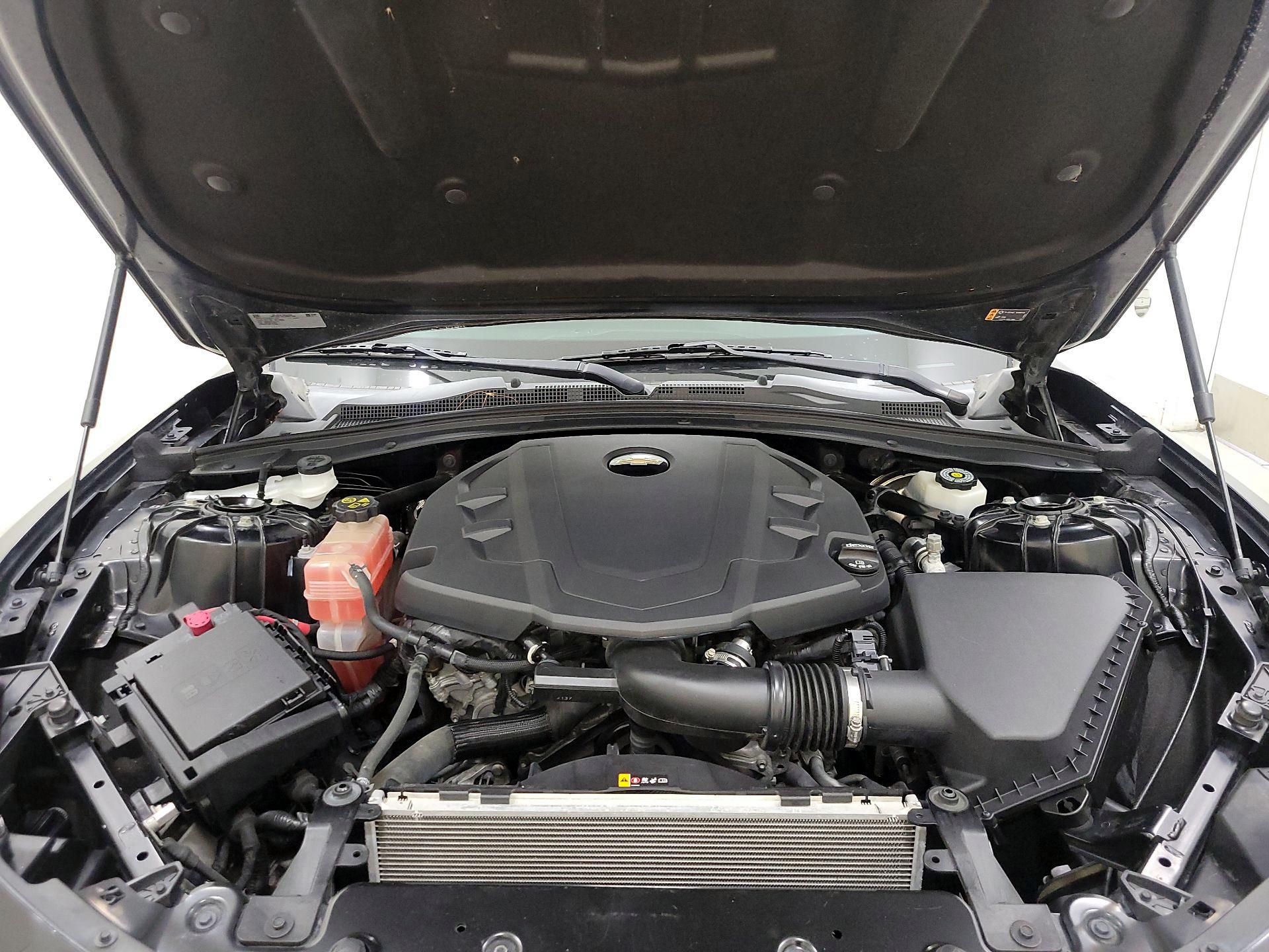 Thumbnail: 2018 Chevrolet Camaro - 18