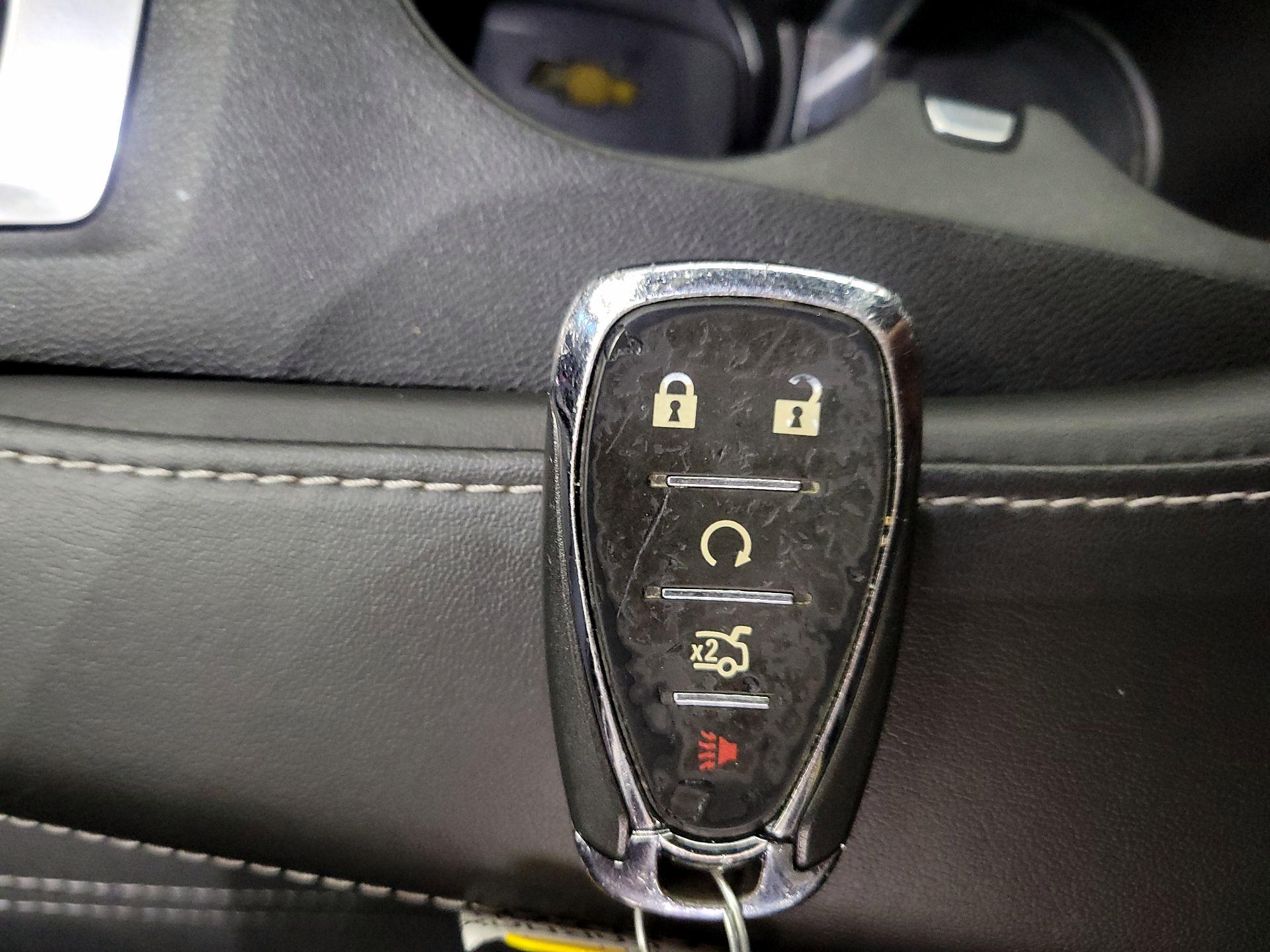 Thumbnail: 2018 Chevrolet Camaro - 19