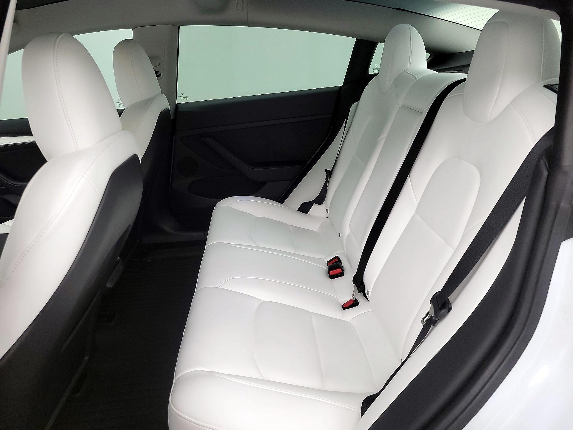 Thumbnail: 2023 Tesla Model 3 - 20