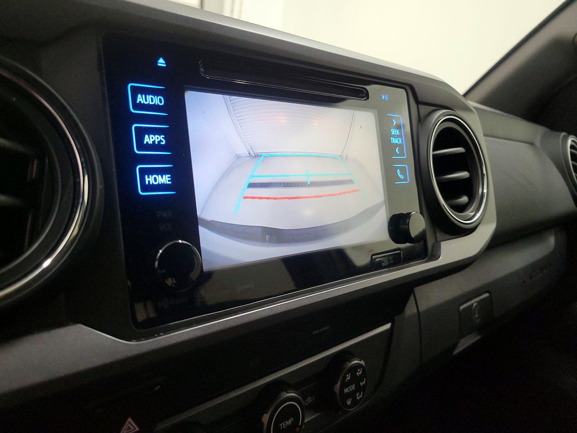 Thumbnail: 2019 Toyota Tacoma - 15