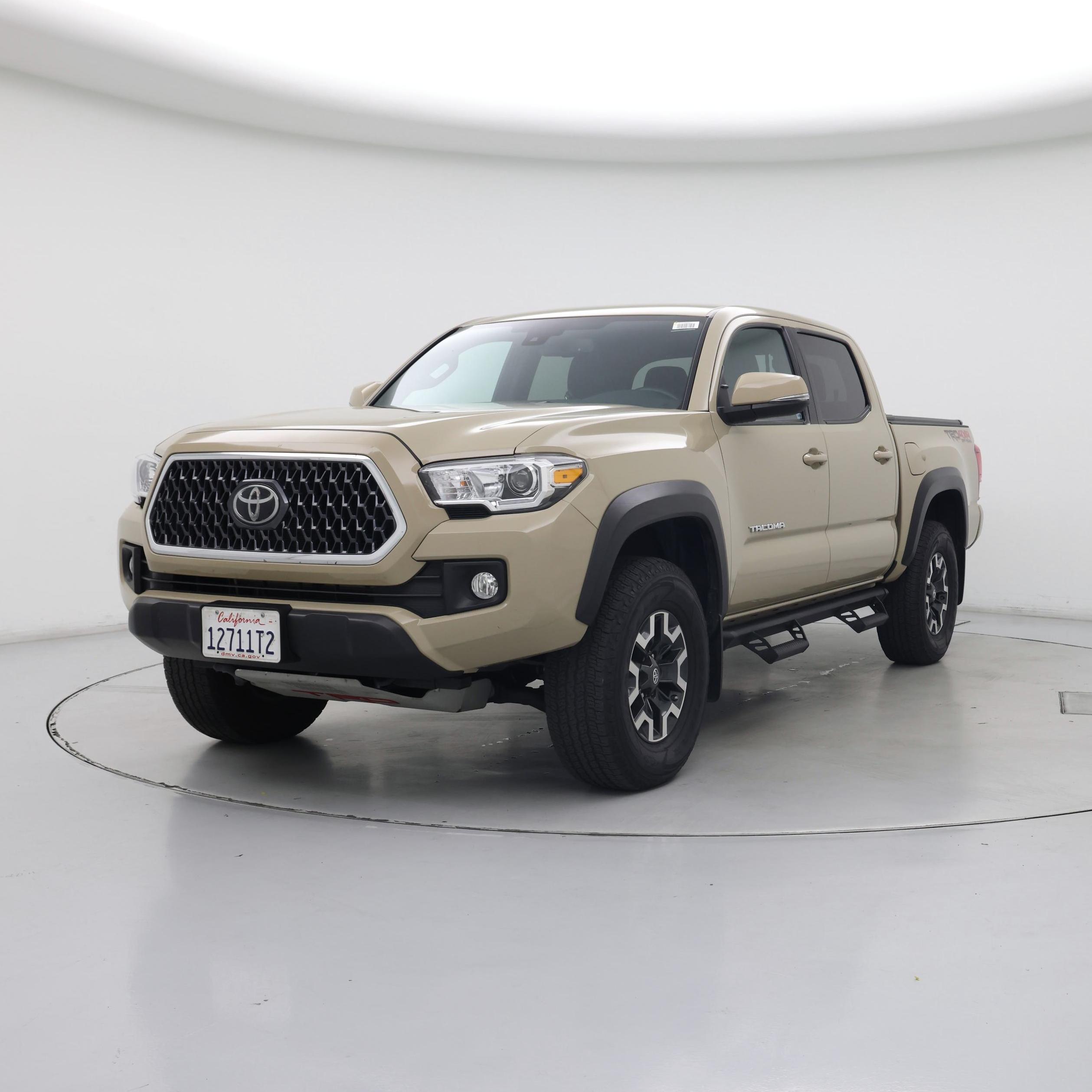 Thumbnail: 2019 Toyota Tacoma - 4