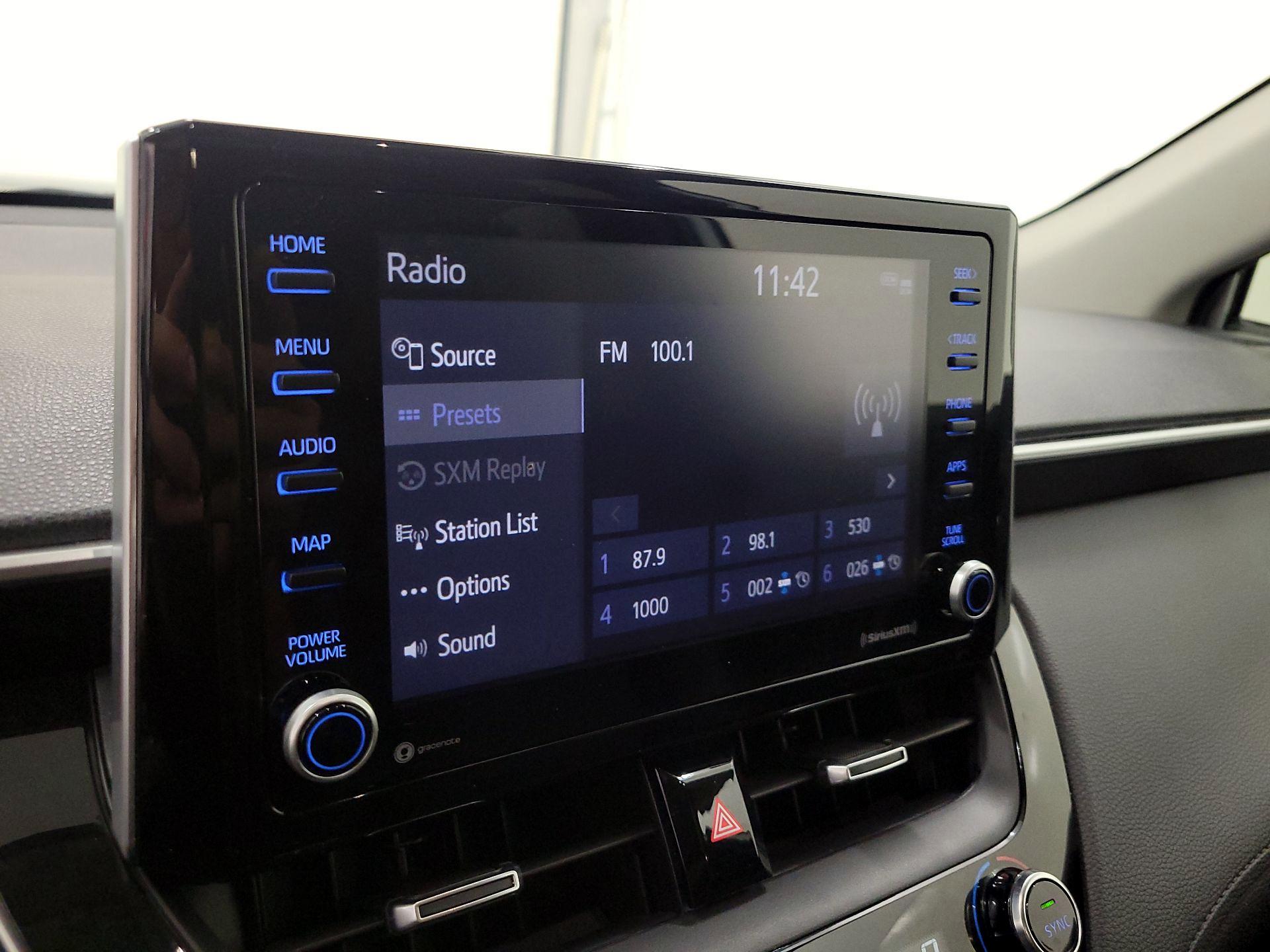 Thumbnail: 2022 Toyota Corolla Cross - 15