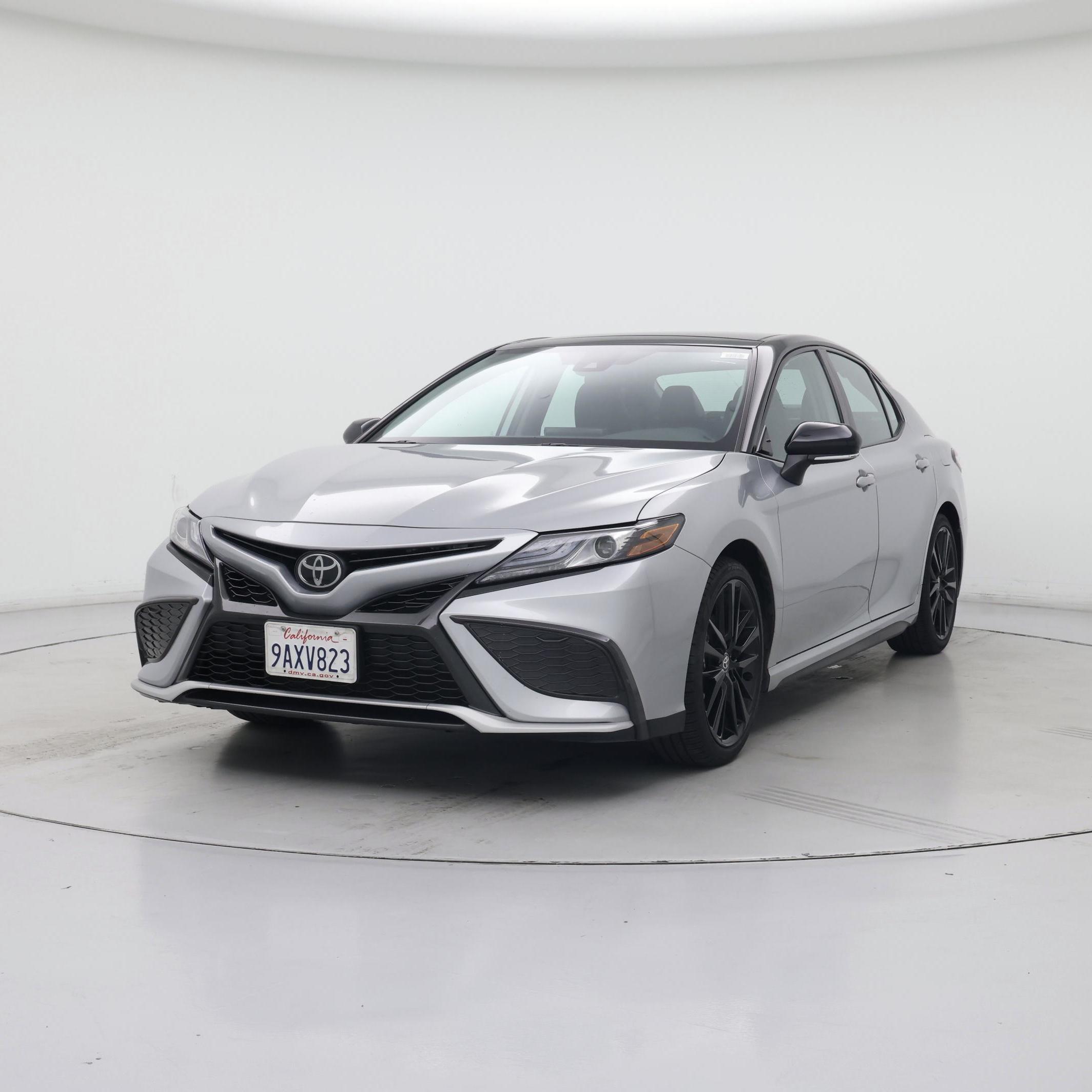 Thumbnail: 2022 Toyota Camry - 4