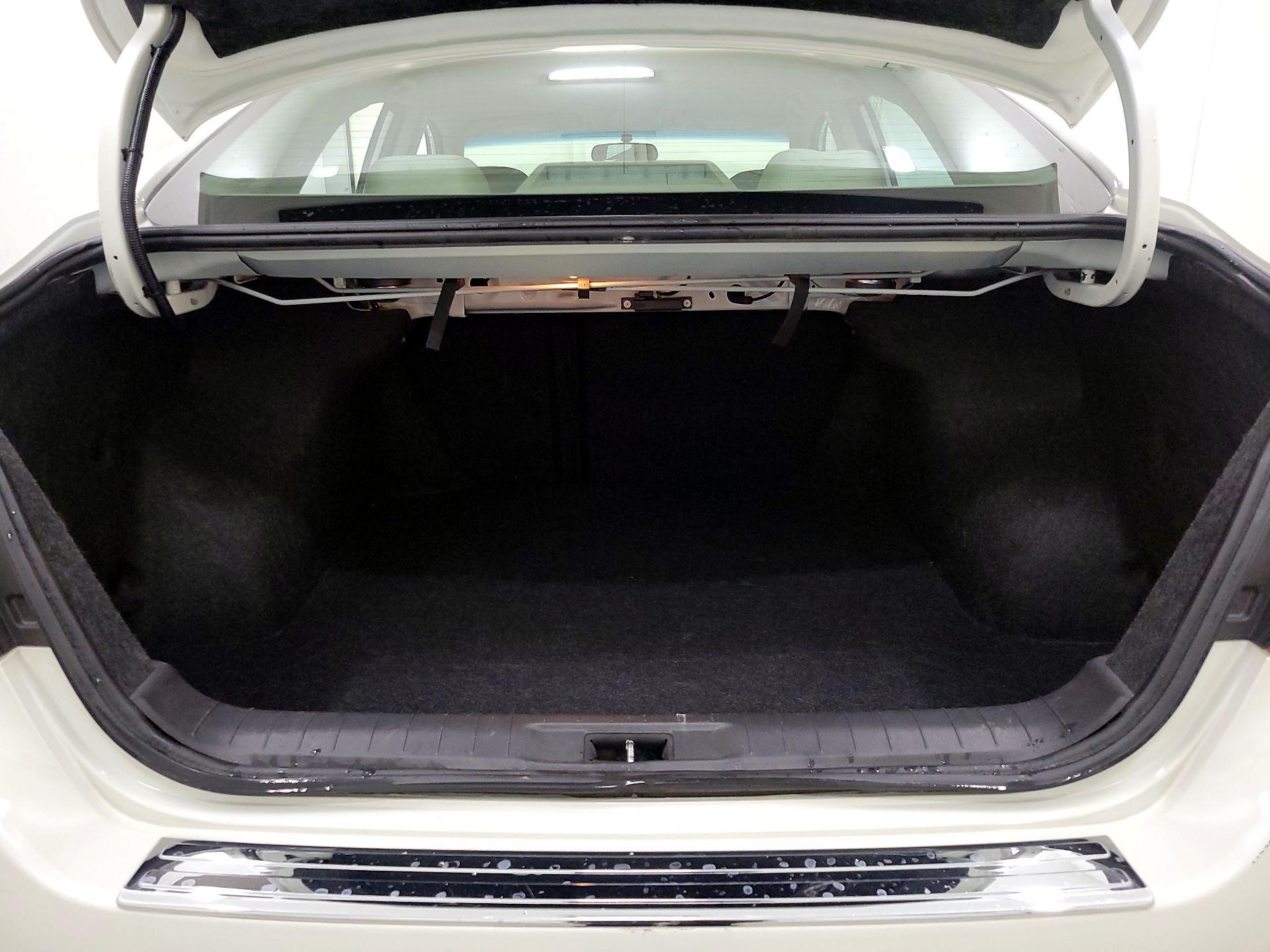 Thumbnail: 2016 Nissan Altima - 20