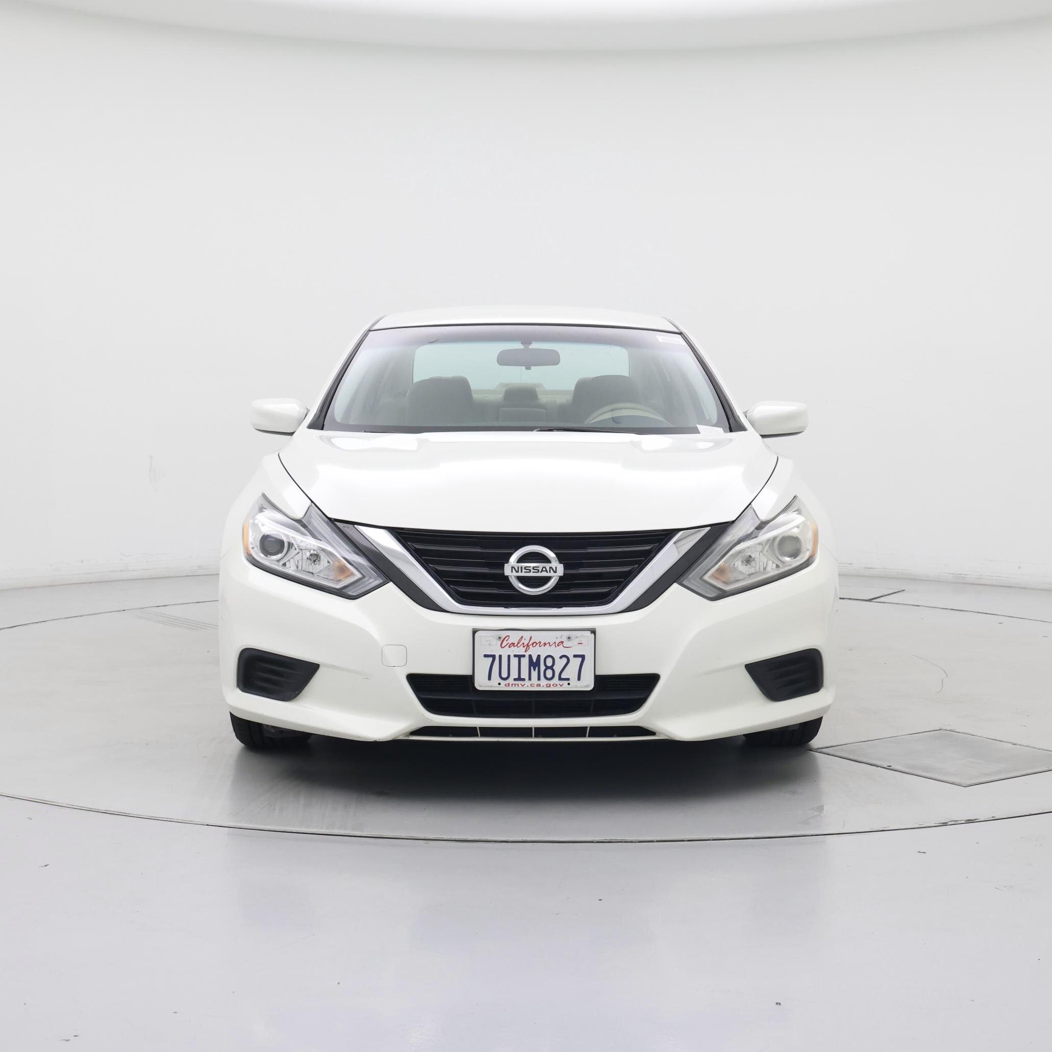 Thumbnail: 2016 Nissan Altima - 5