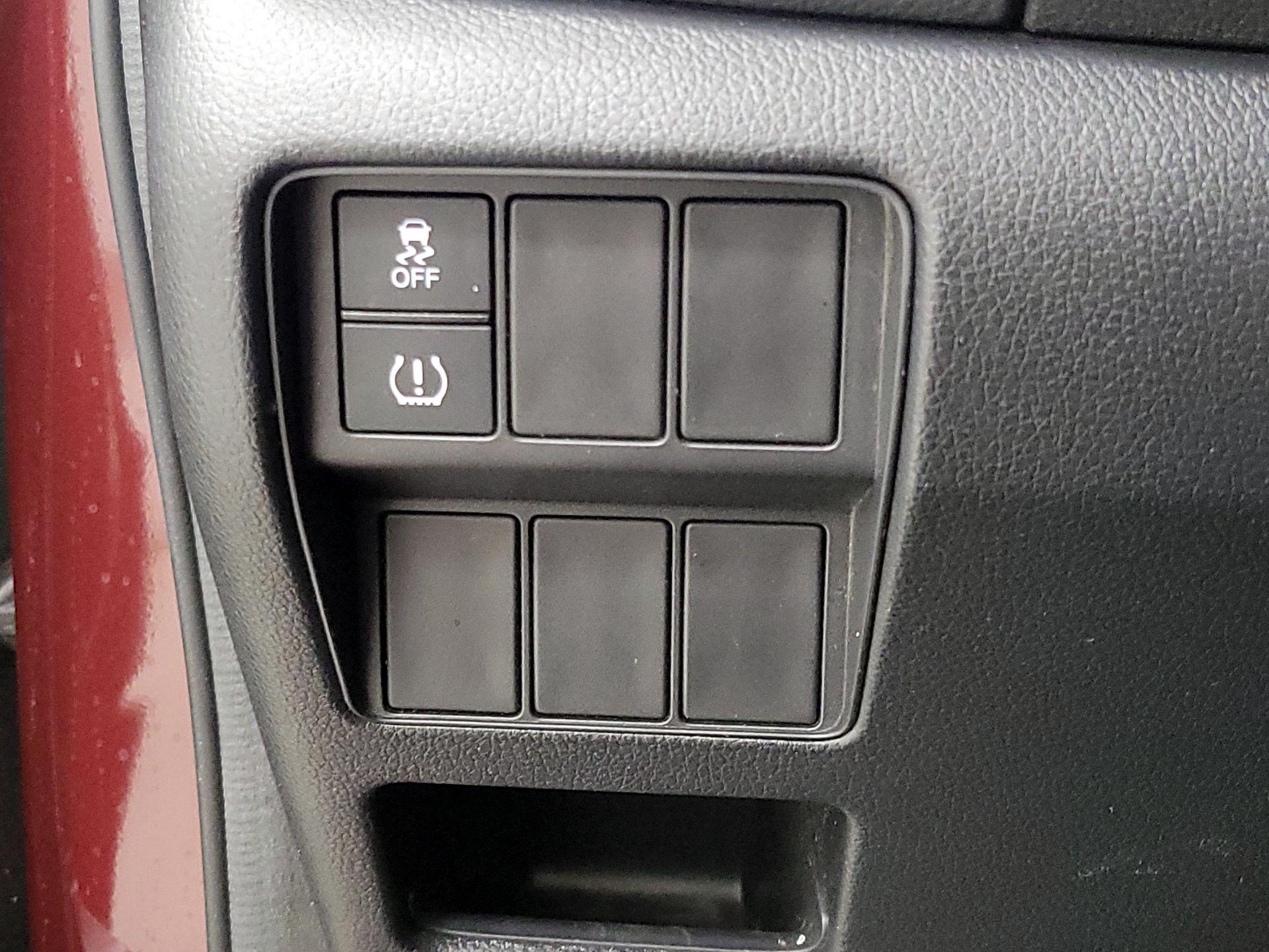 Thumbnail: 2018 Honda CR-V - 13