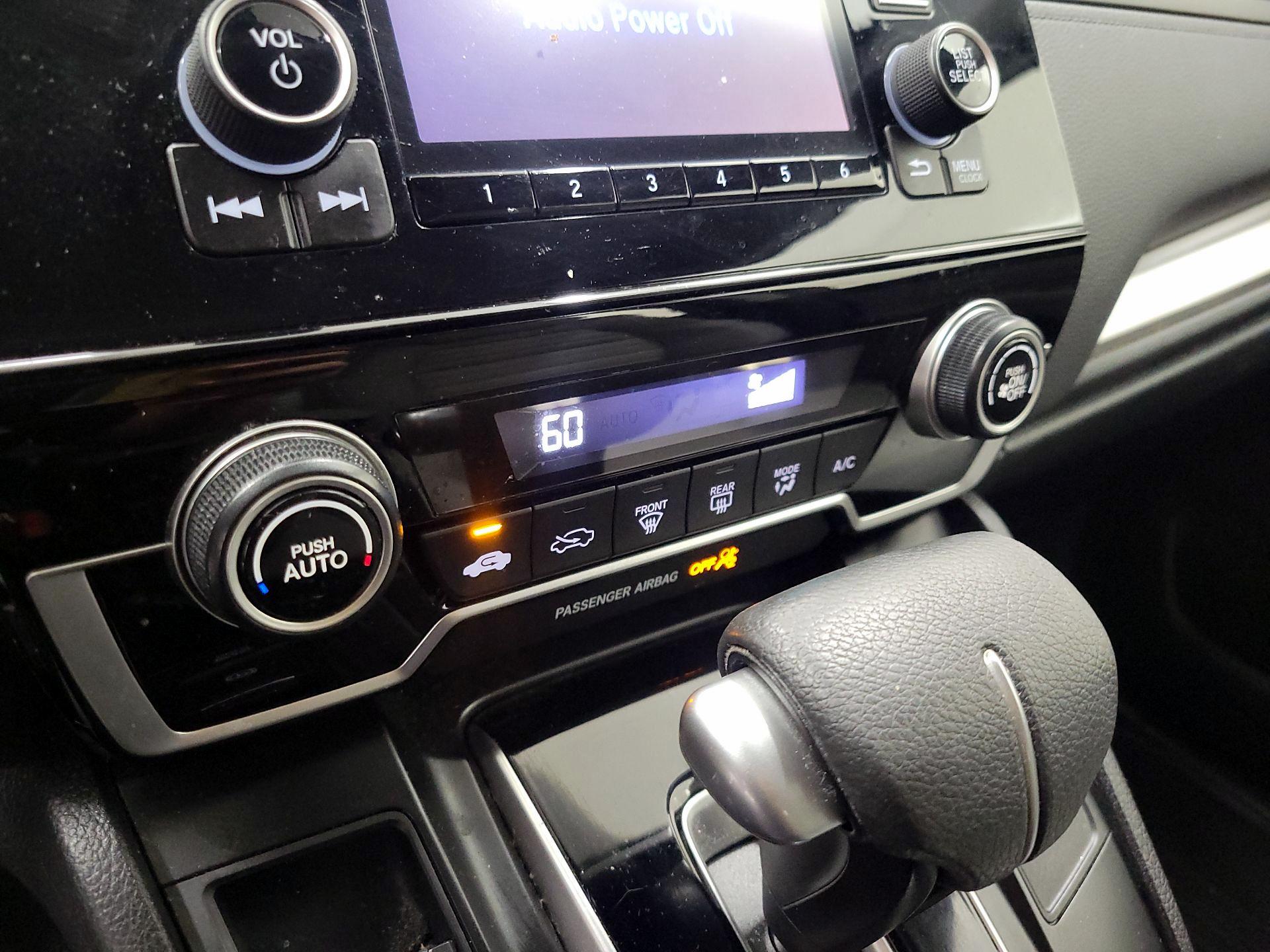 Thumbnail: 2018 Honda CR-V - 16