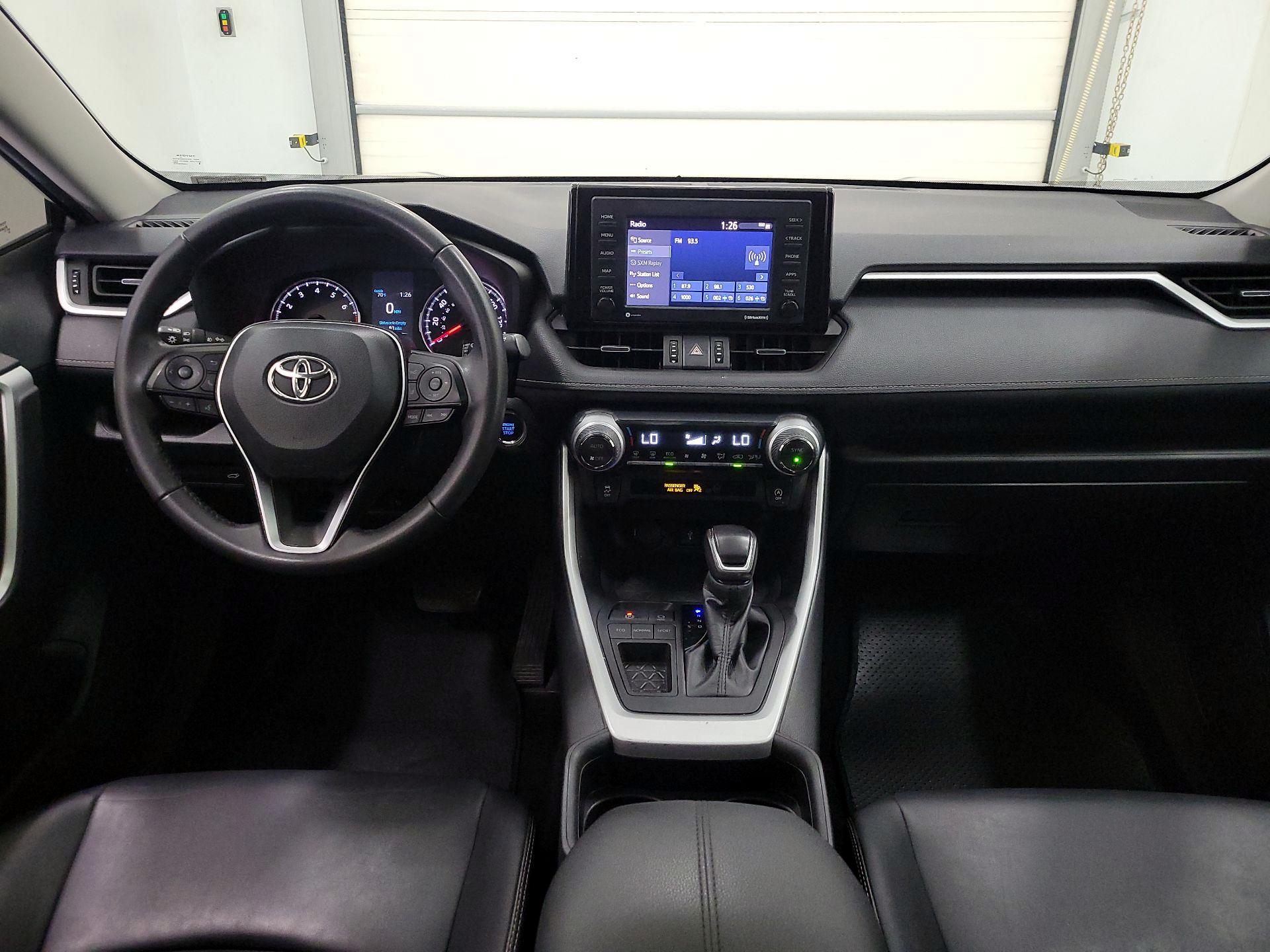 Thumbnail: 2021 Toyota RAV4 - 9