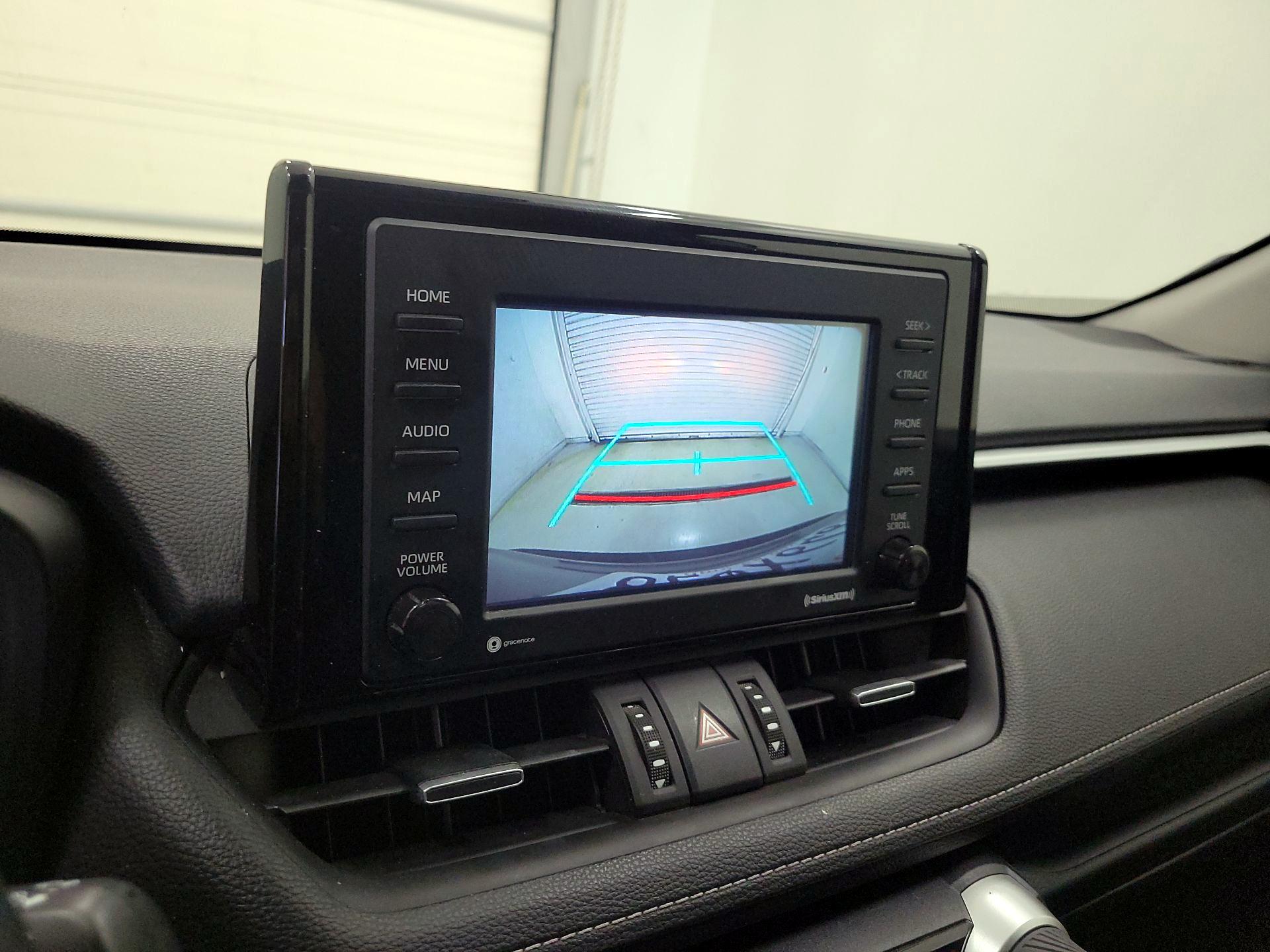 Thumbnail: 2021 Toyota RAV4 - 14