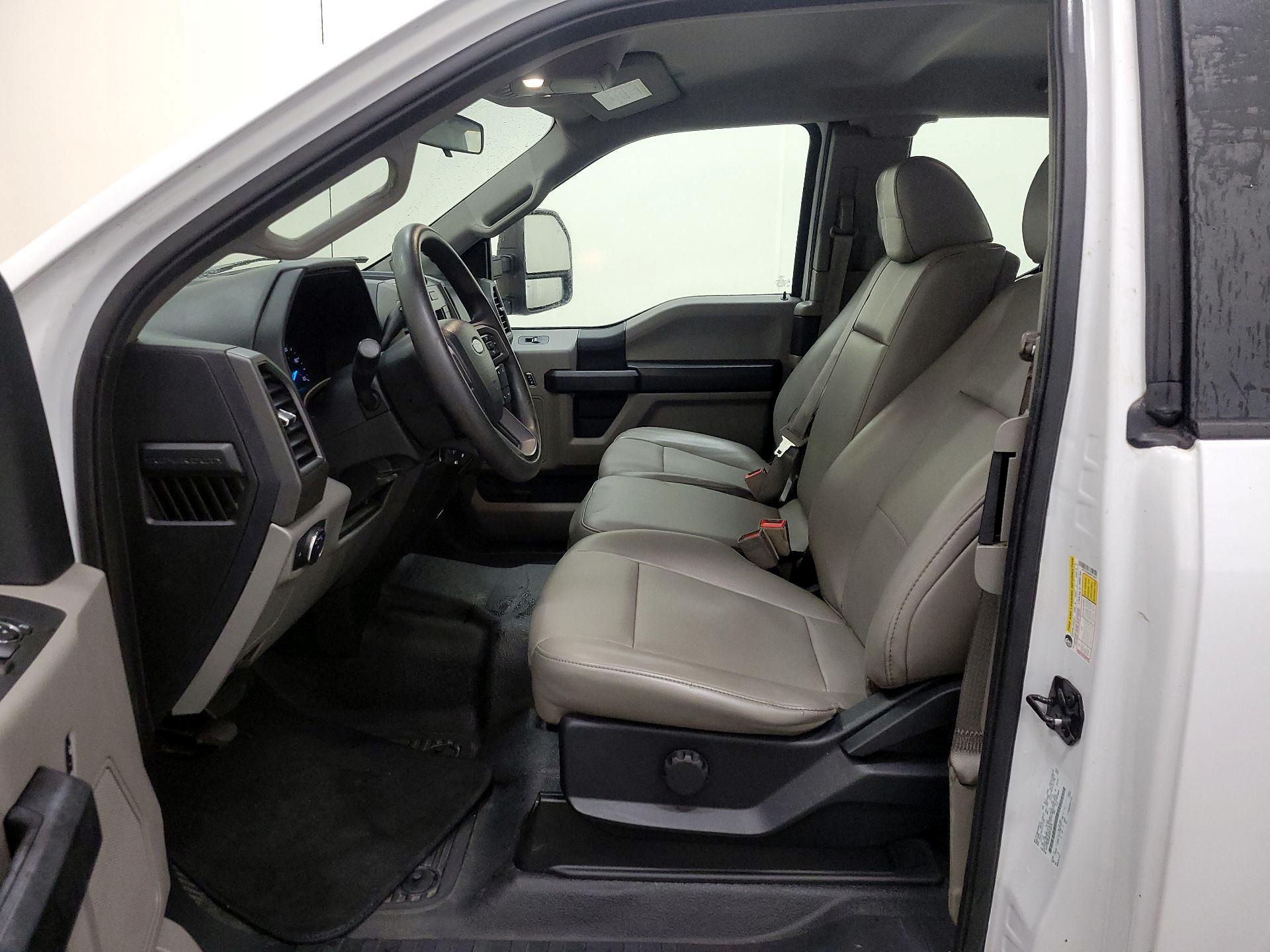 Thumbnail: 2017 Ford F-250 - 11