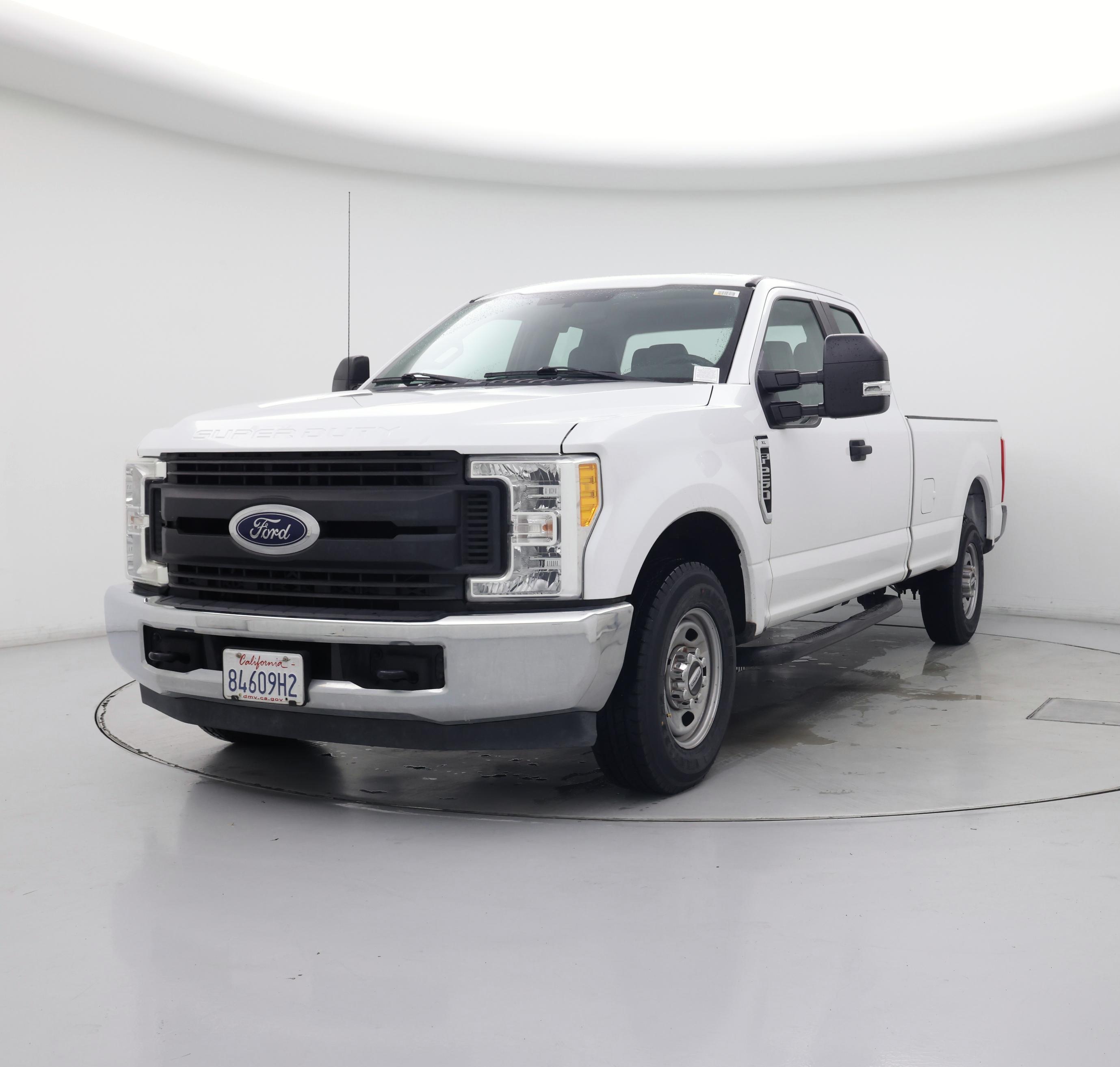 Thumbnail: 2017 Ford F-250 - 4