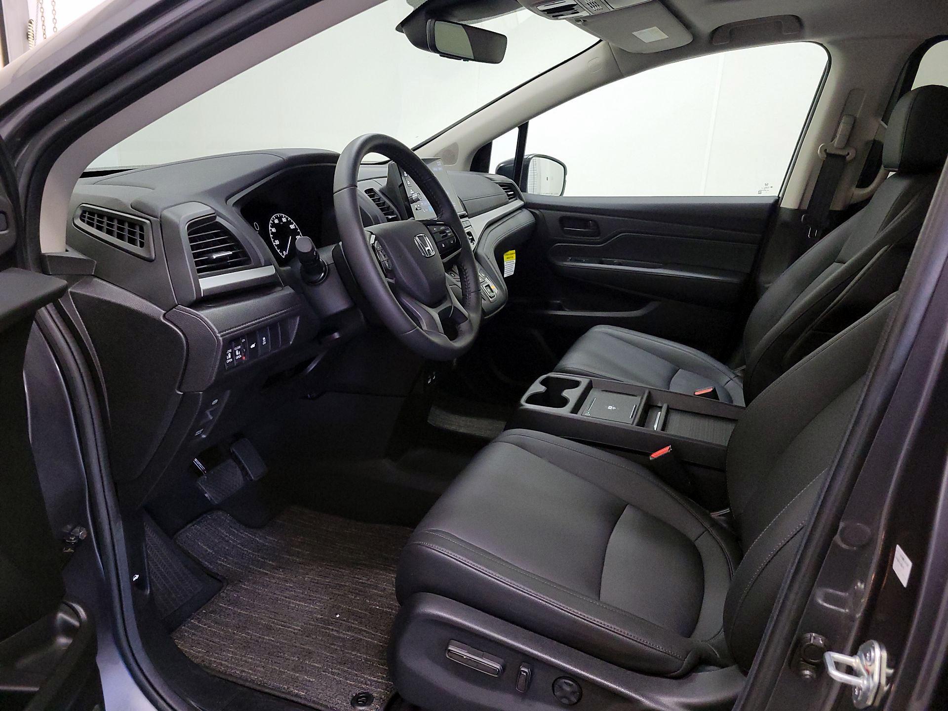 Thumbnail: 2025 Honda Odyssey - 11