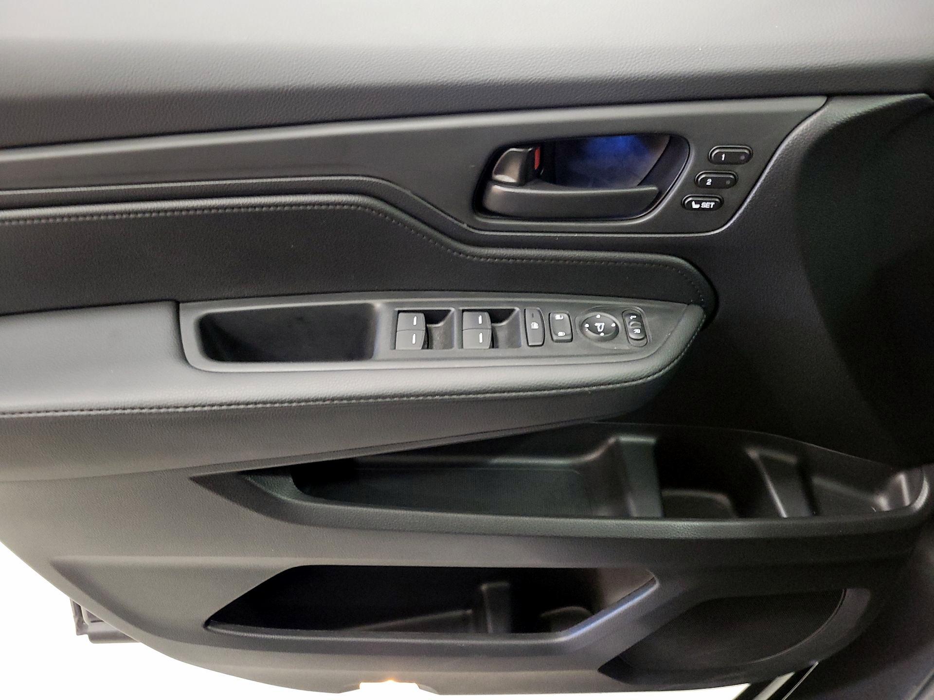 Thumbnail: 2025 Honda Odyssey - 12