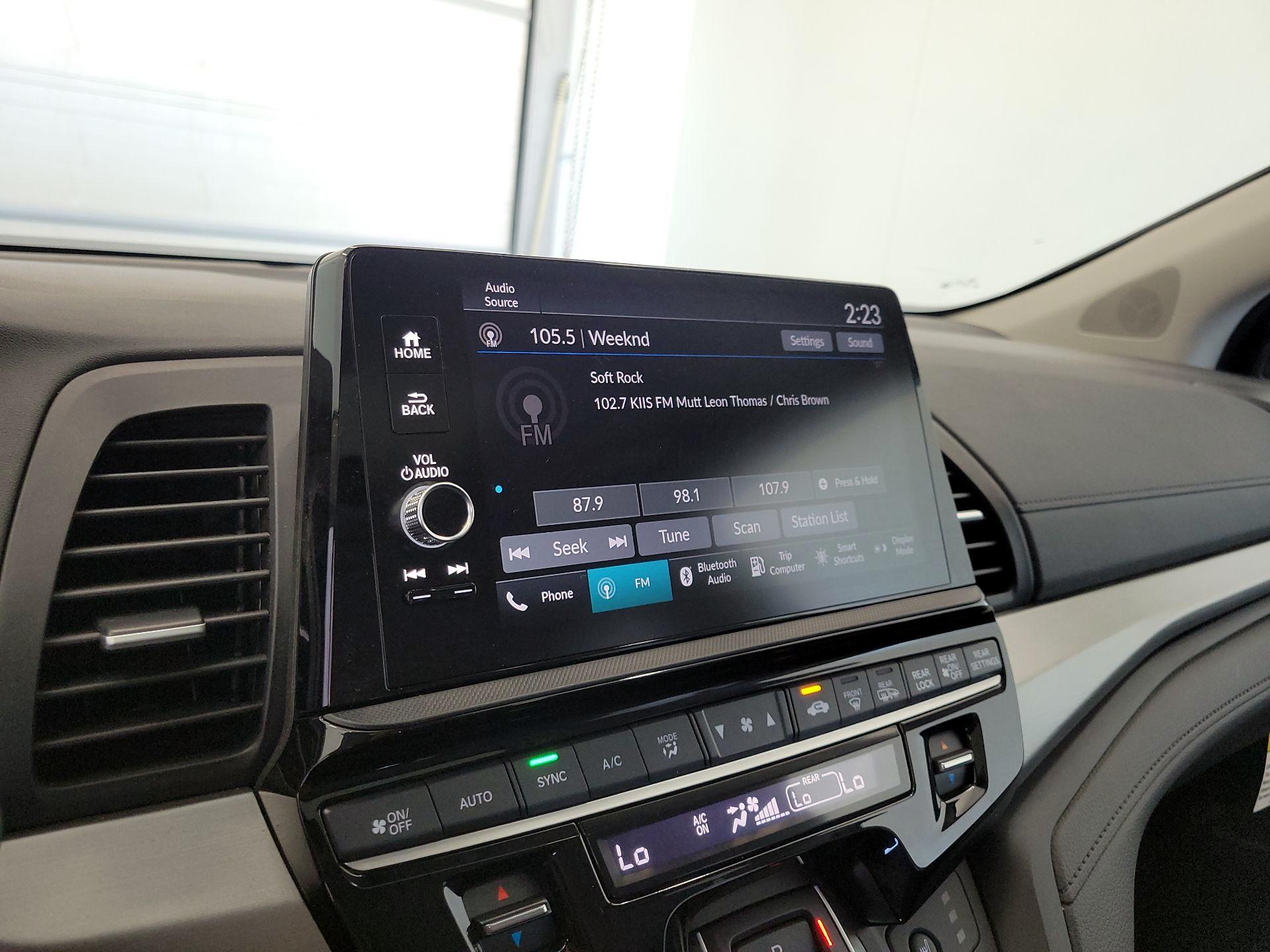 Thumbnail: 2025 Honda Odyssey - 15