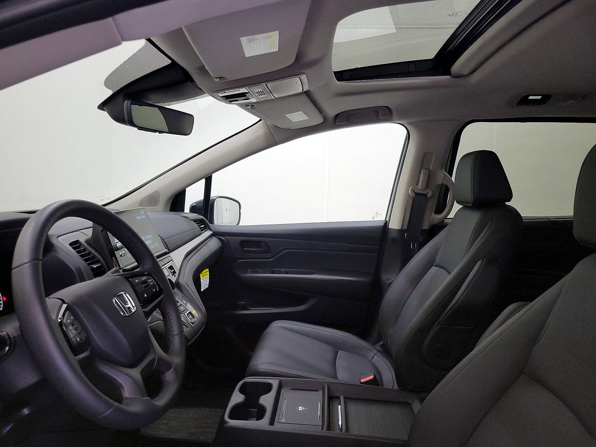 Thumbnail: 2025 Honda Odyssey - 19