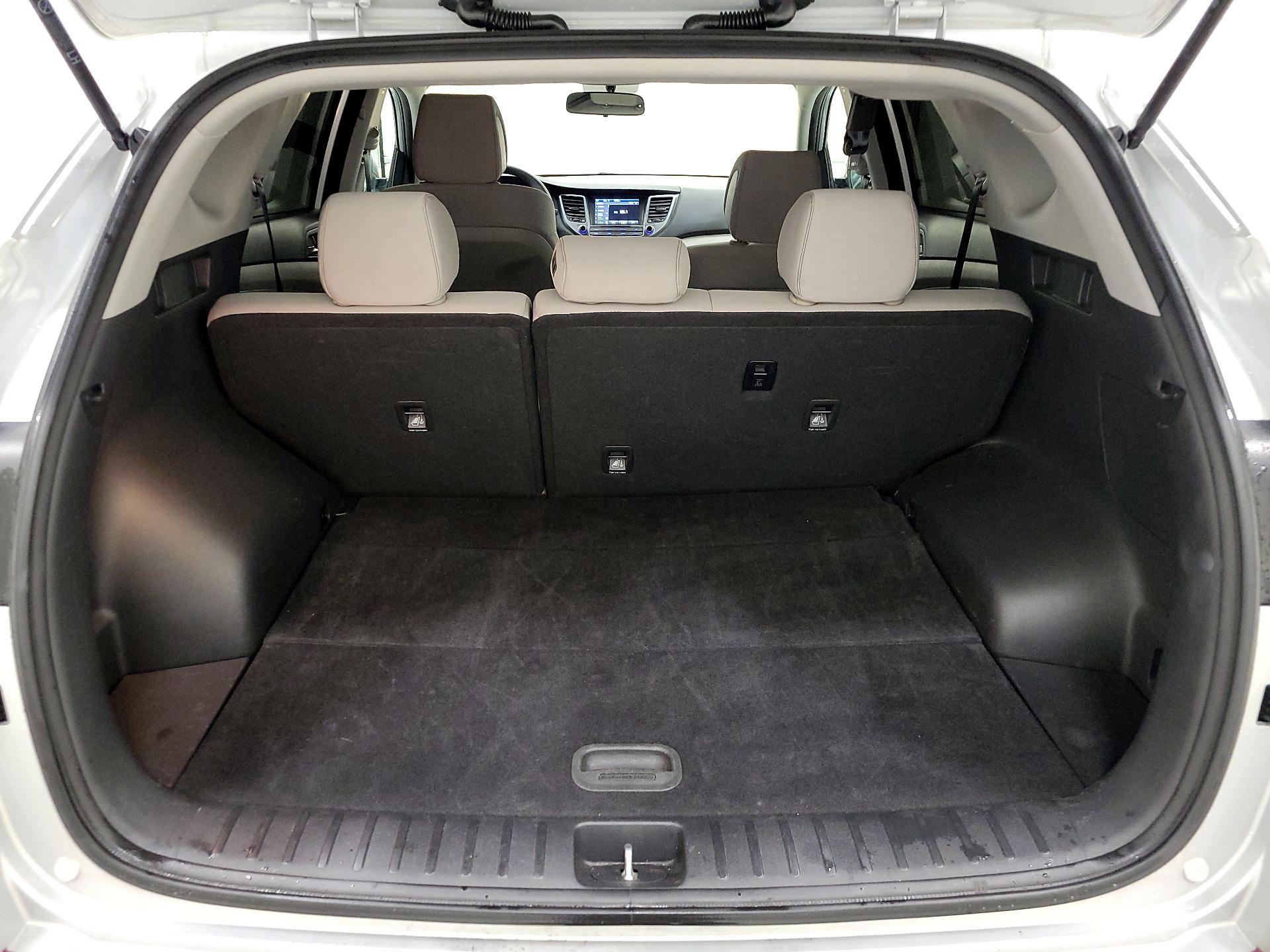 Thumbnail: 2018 Hyundai Tucson - 20