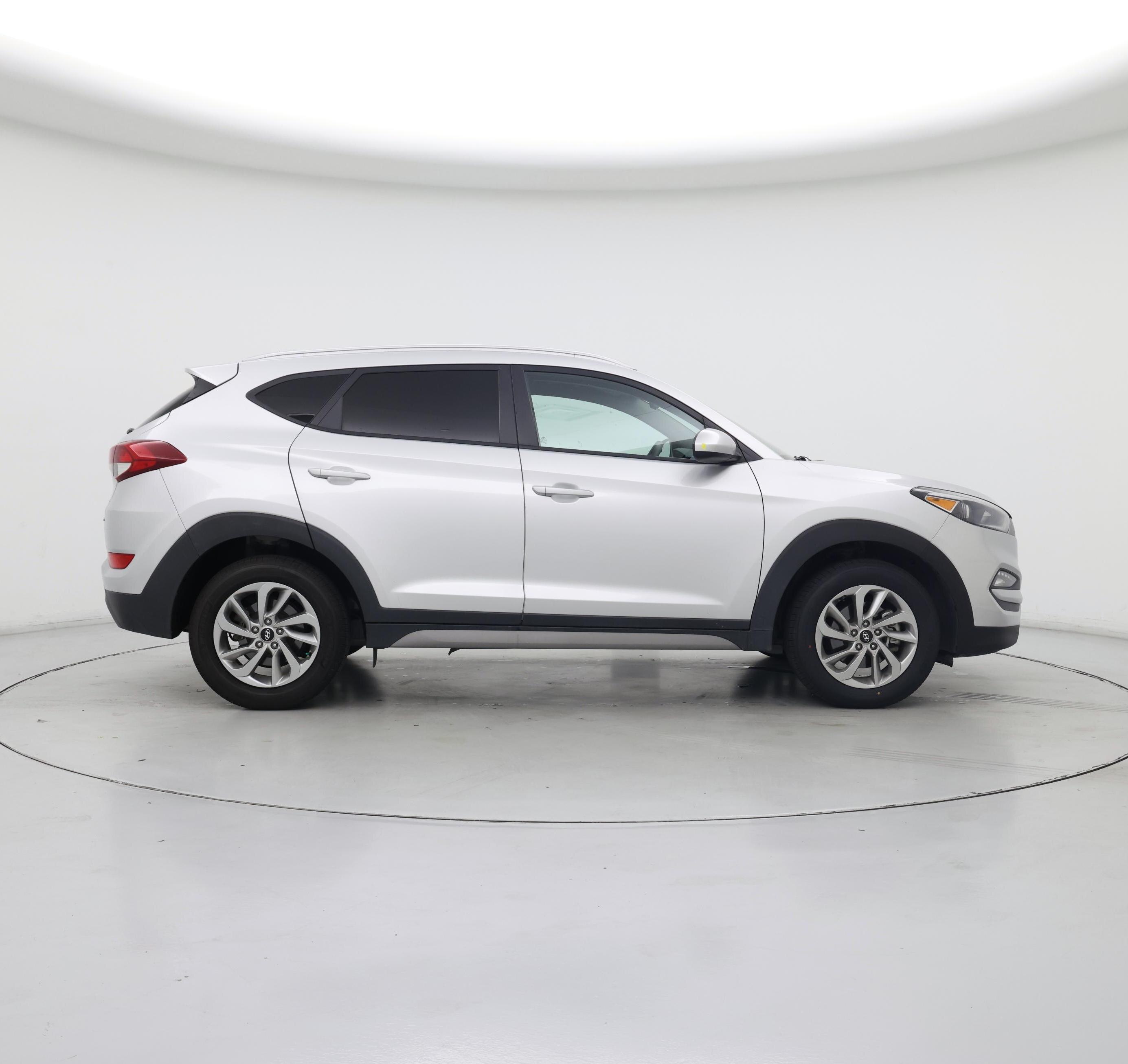Thumbnail: 2018 Hyundai Tucson - 7