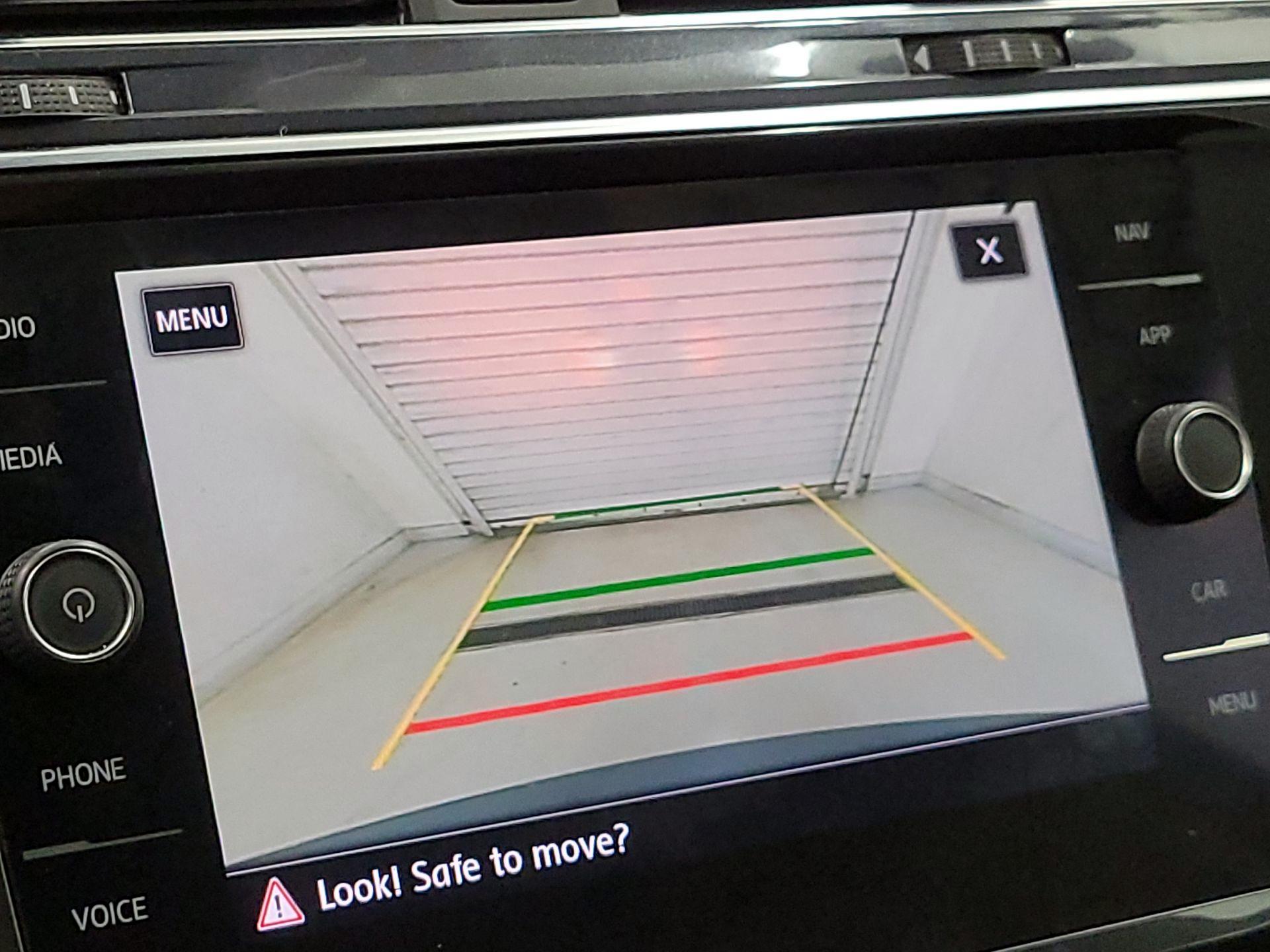 Thumbnail: 2019 Volkswagen Tiguan - 14