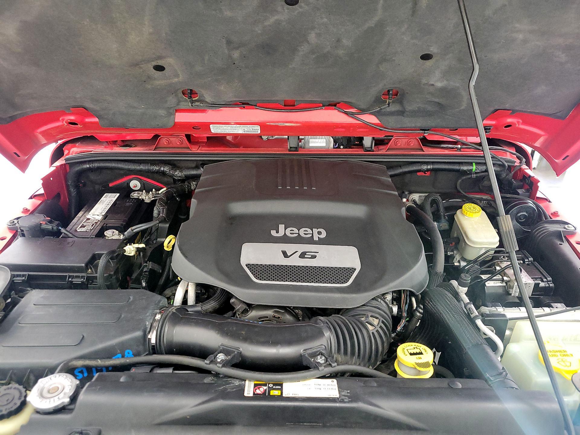 Thumbnail: 2014 Jeep Wrangler - 19