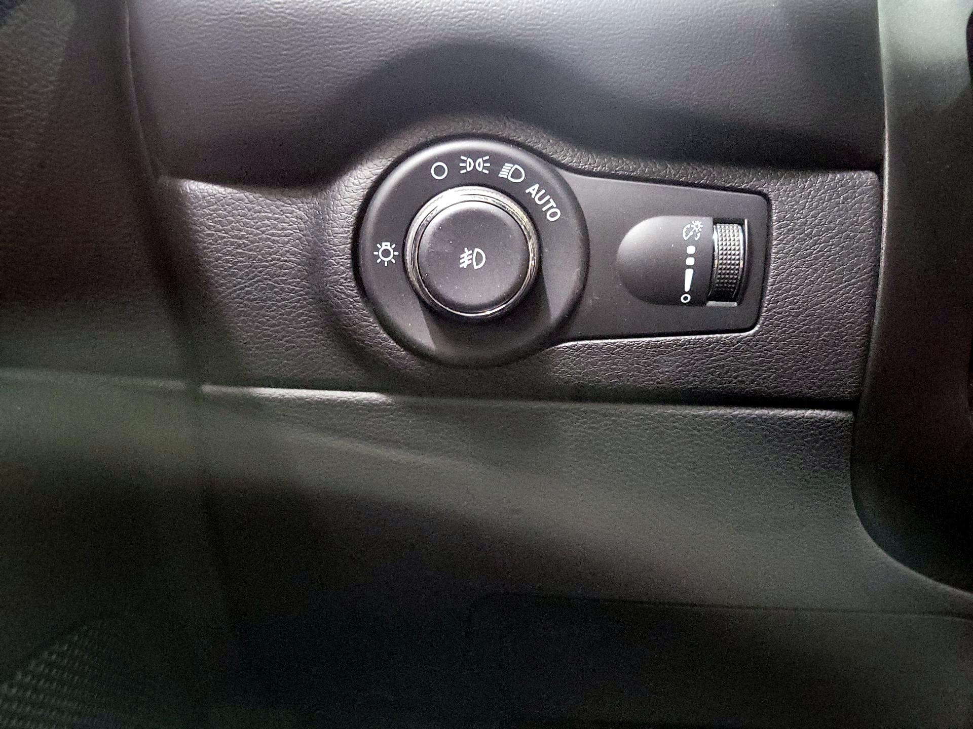 Thumbnail: 2021 Dodge Durango - 13