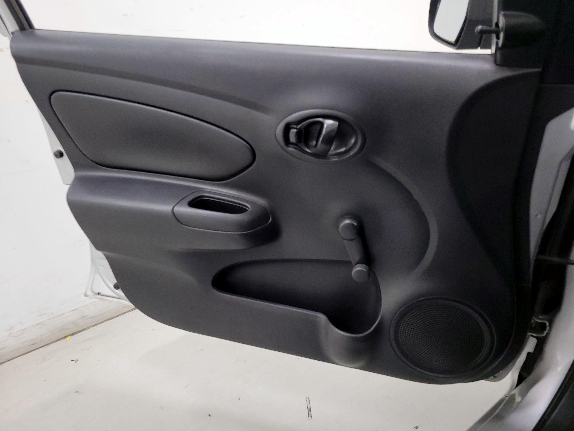 Thumbnail: 2015 Nissan Versa - 12