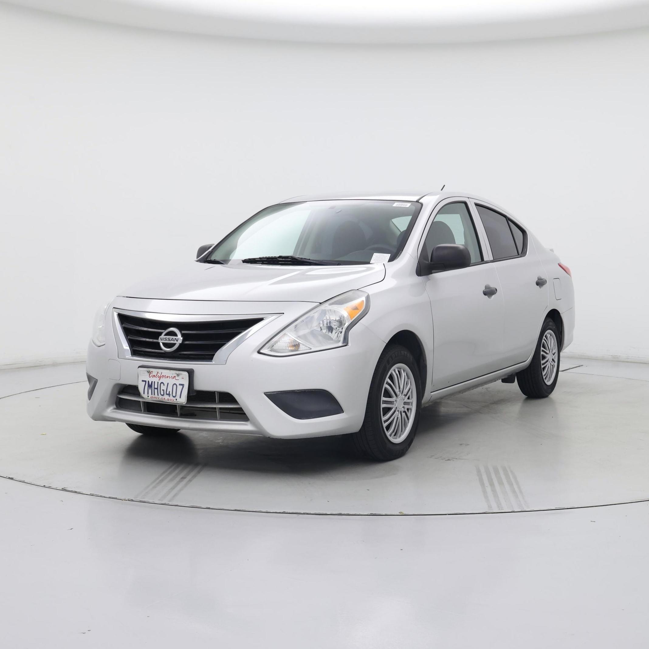 Thumbnail: 2015 Nissan Versa - 4