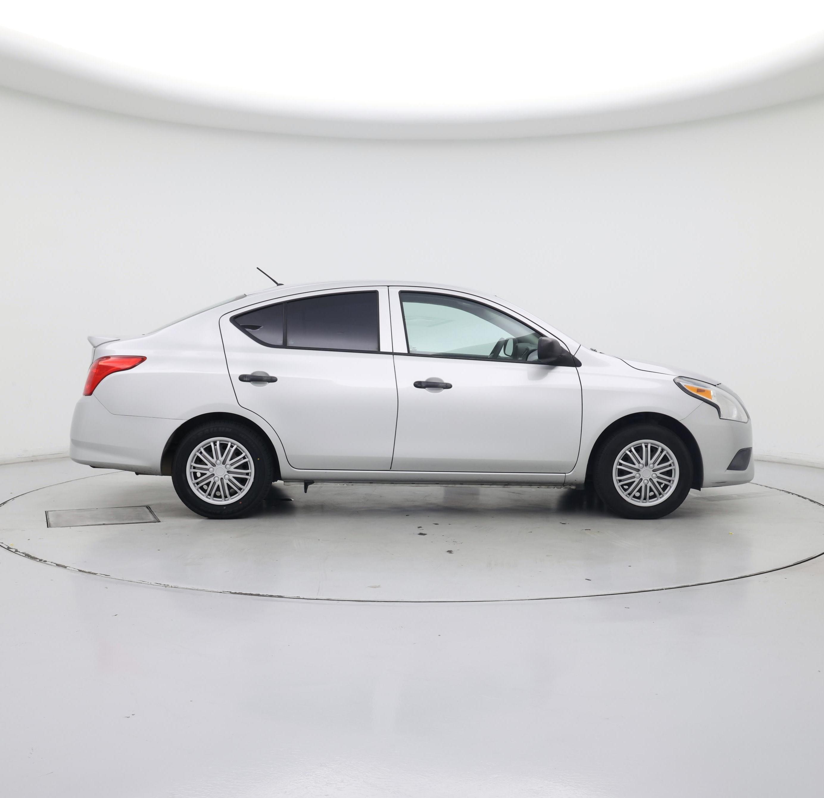 Thumbnail: 2015 Nissan Versa - 7
