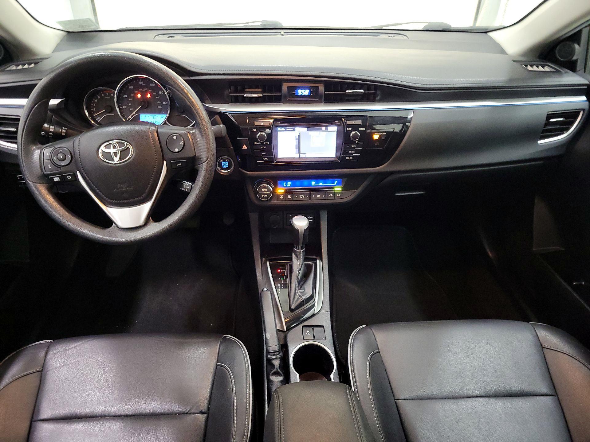 Thumbnail: 2016 Toyota Corolla - 9