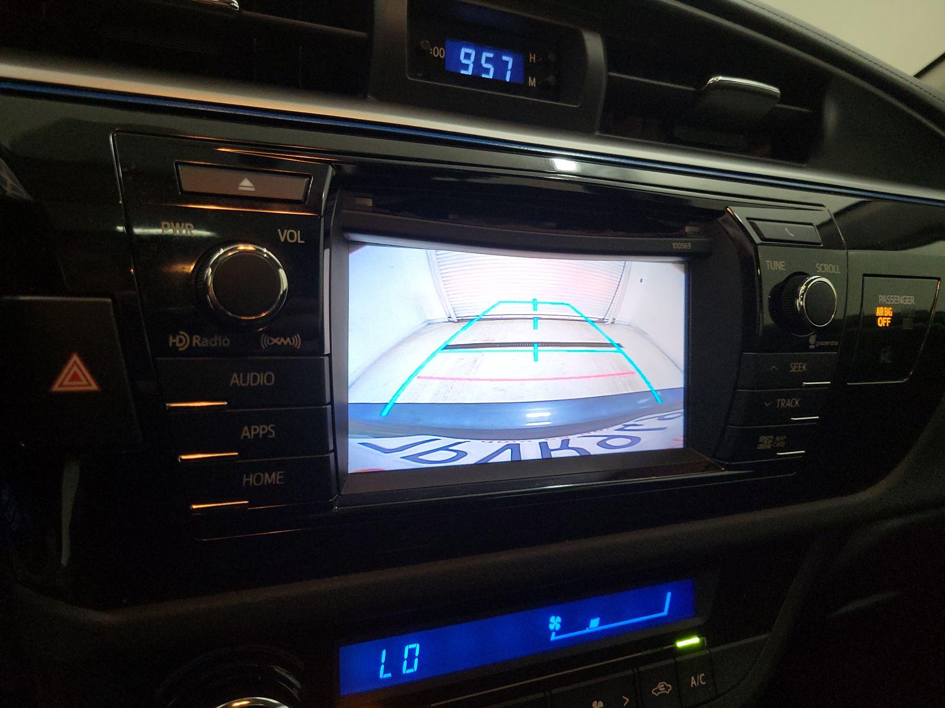 Thumbnail: 2016 Toyota Corolla - 14