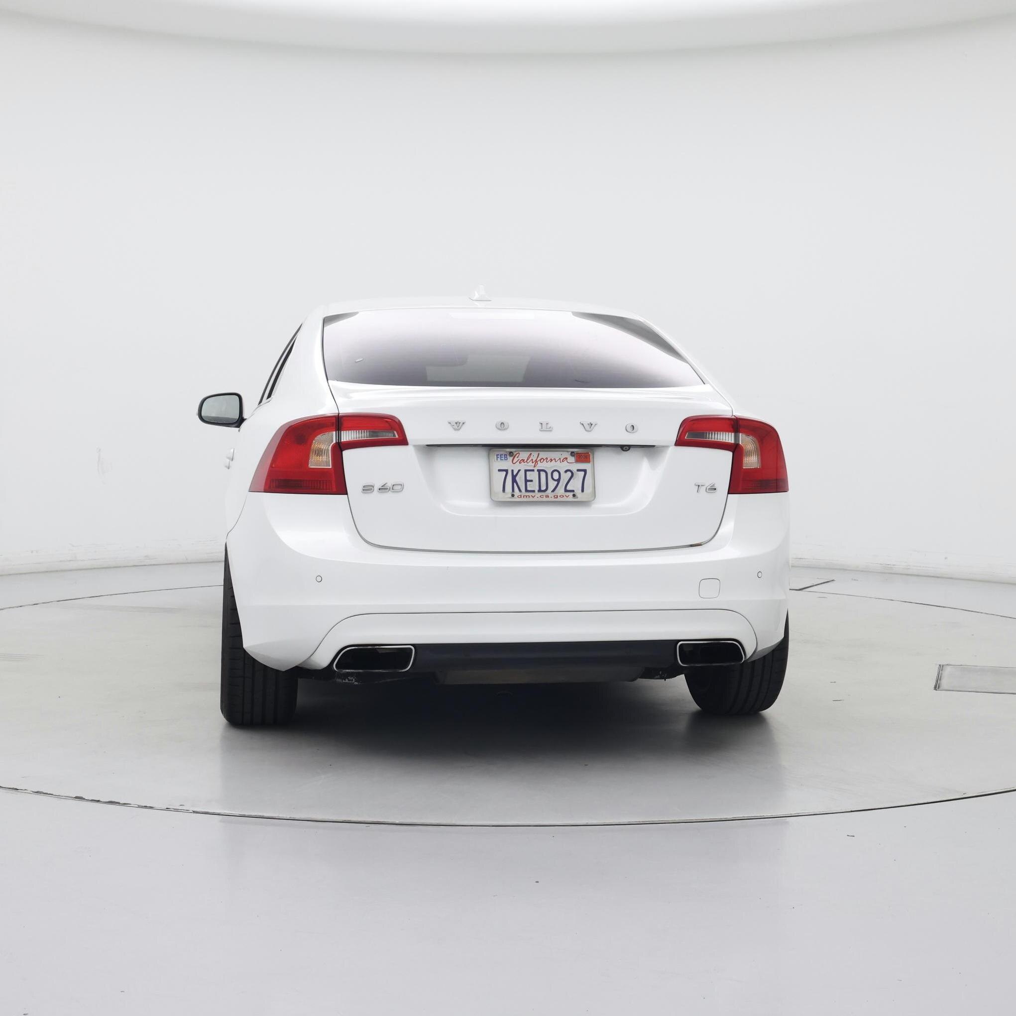 Thumbnail: 2015 Volvo S60 - 6