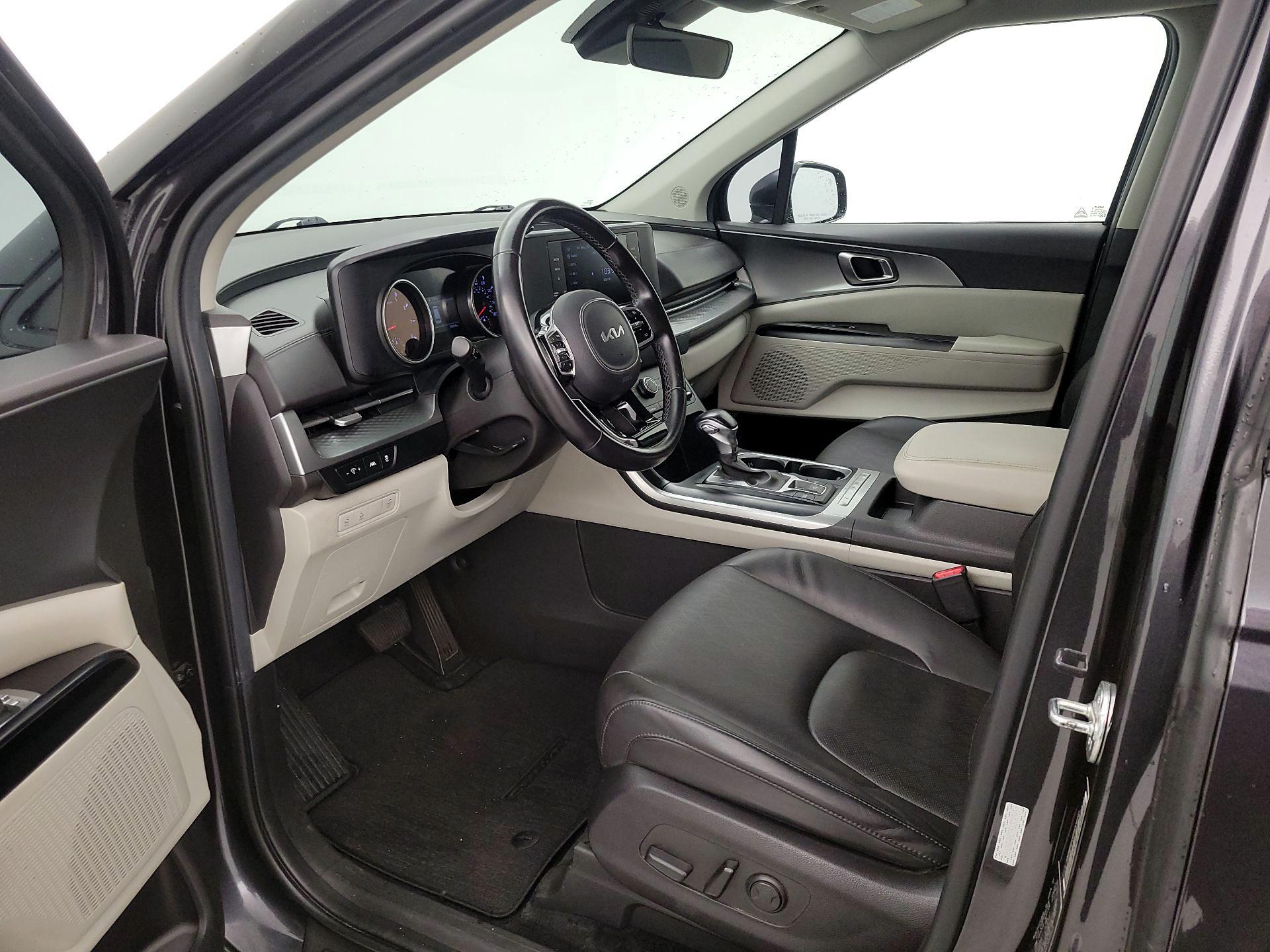 Thumbnail: 2024 Kia Carnival - 11