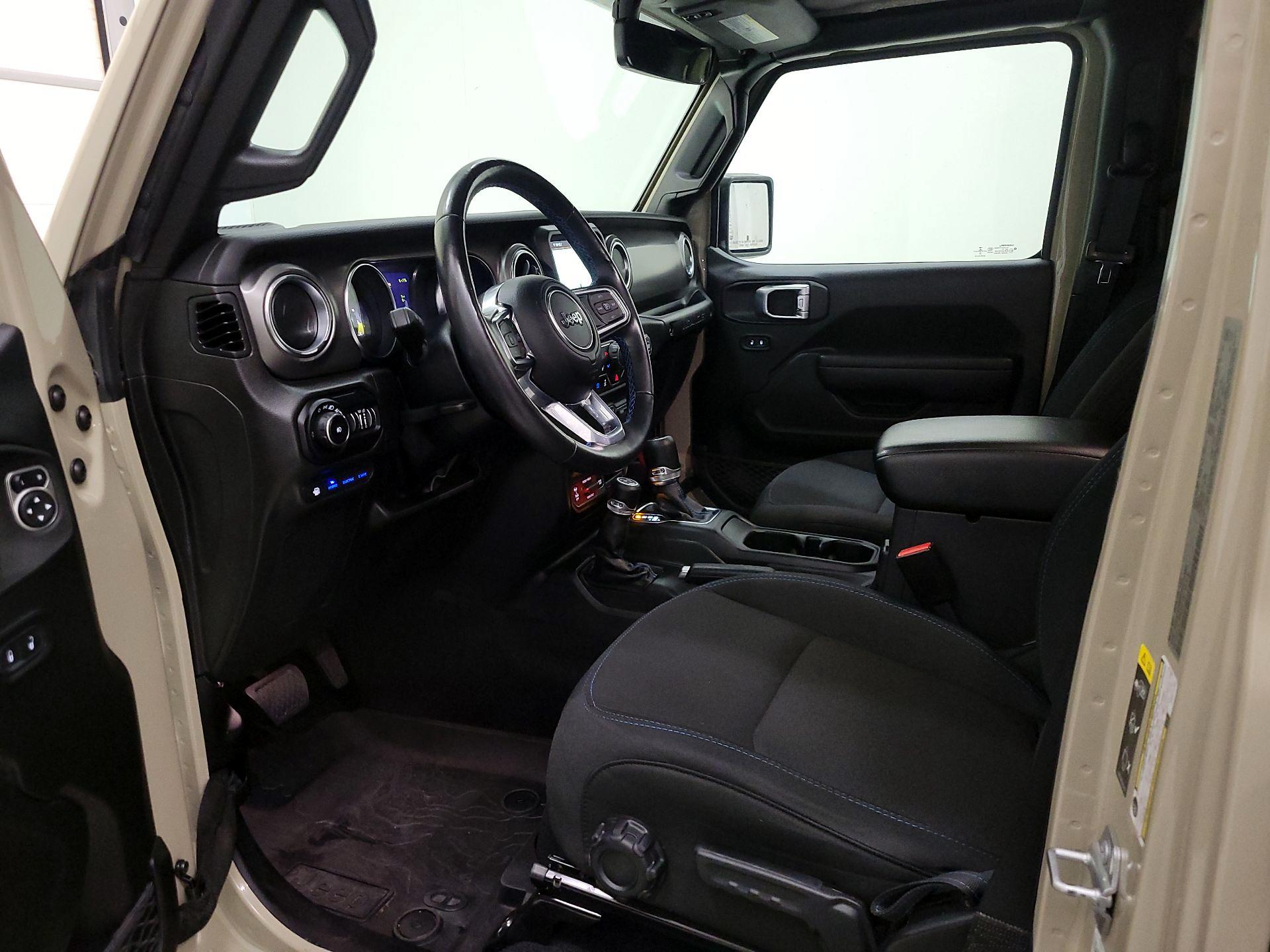 Thumbnail: 2022 Jeep Wrangler - 11