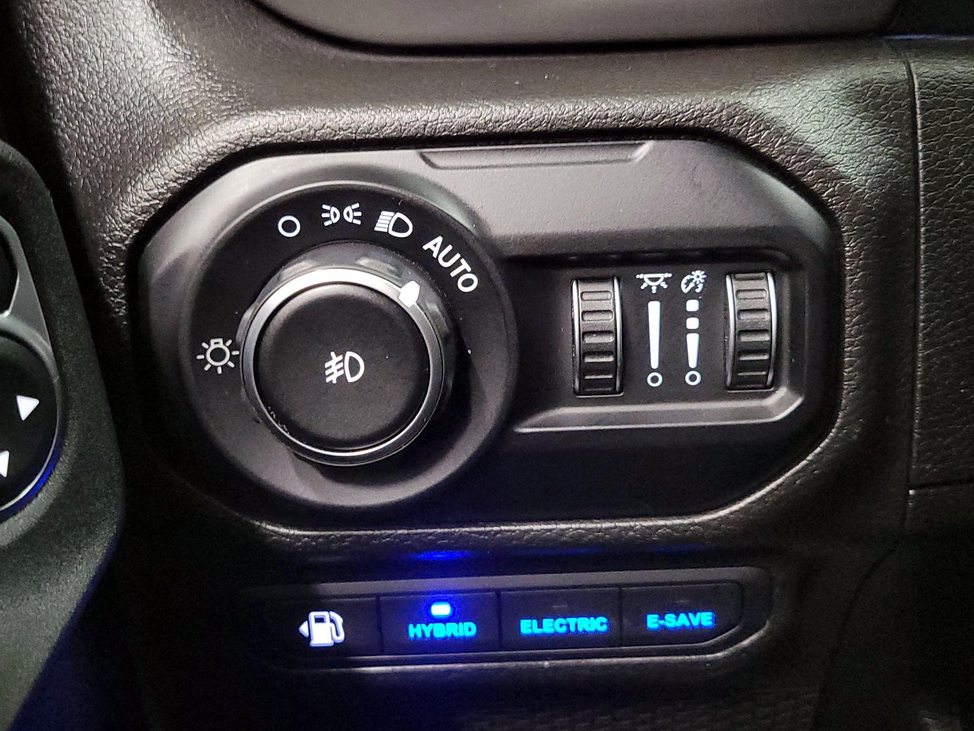 Thumbnail: 2022 Jeep Wrangler - 13