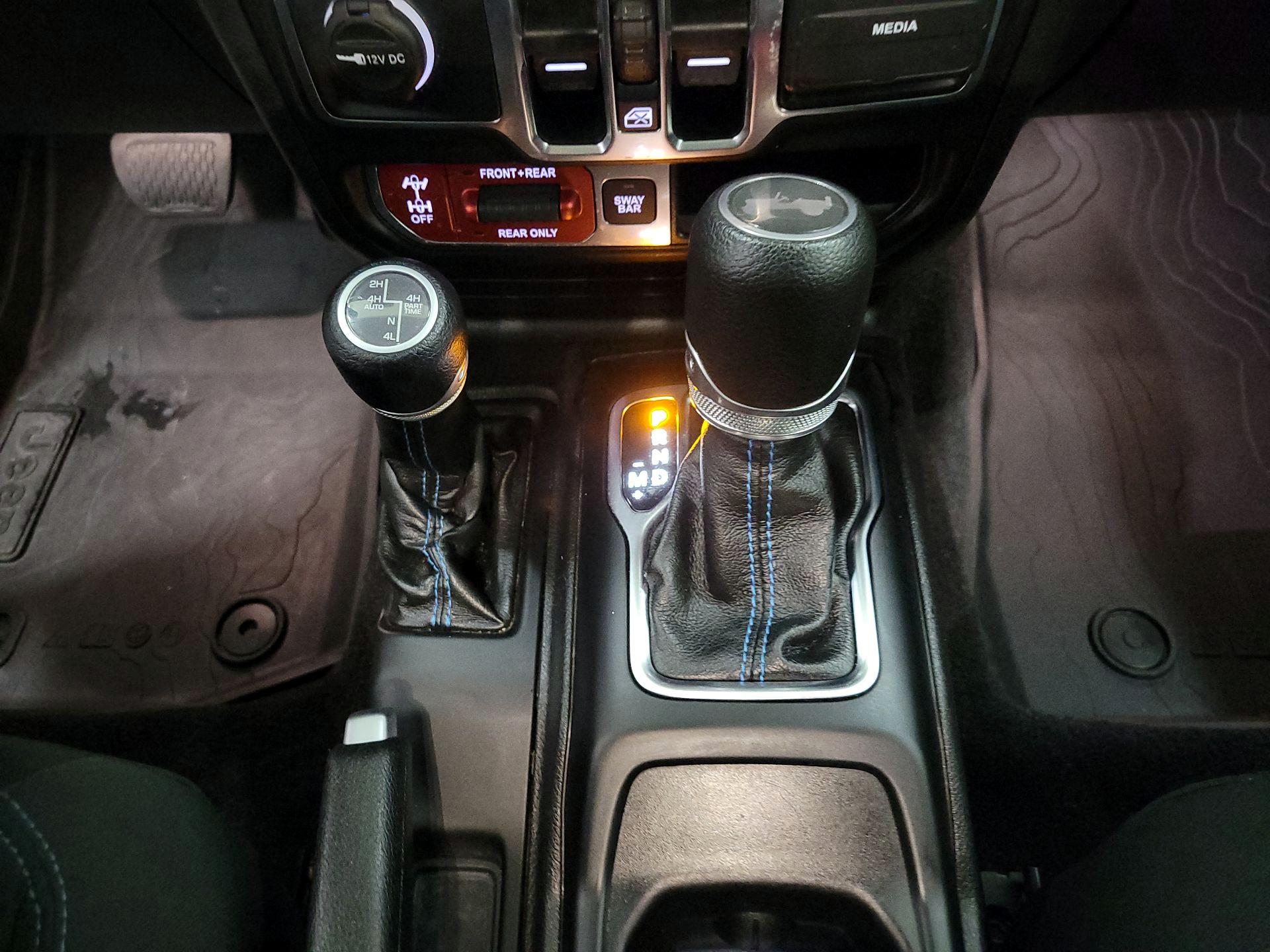 Thumbnail: 2022 Jeep Wrangler - 18