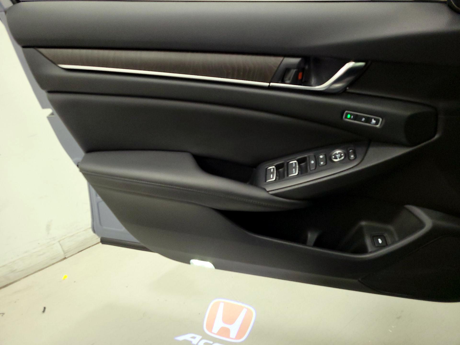 Thumbnail: 2021 Honda Accord - 12