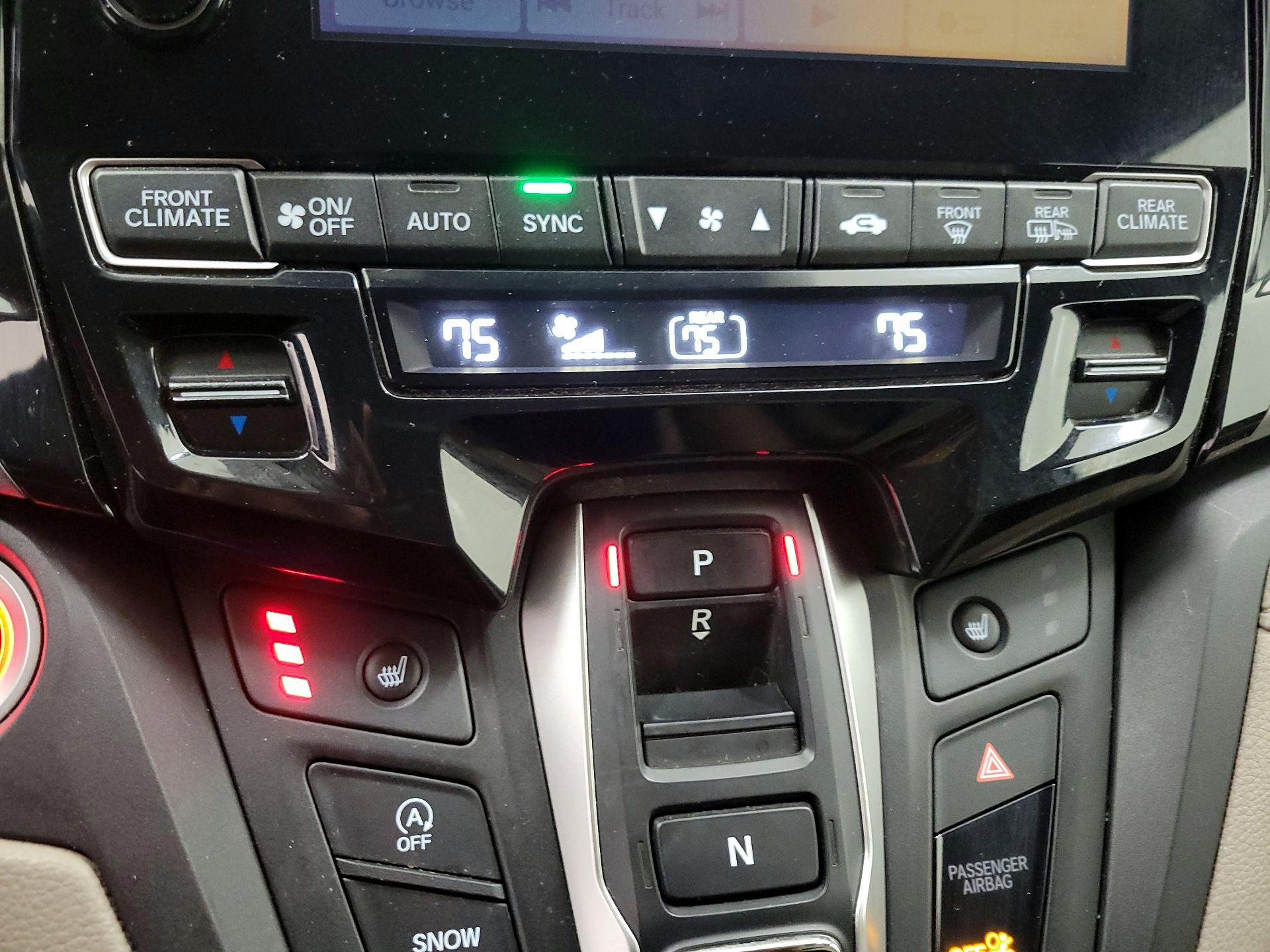 Thumbnail: 2020 Honda Odyssey - 16