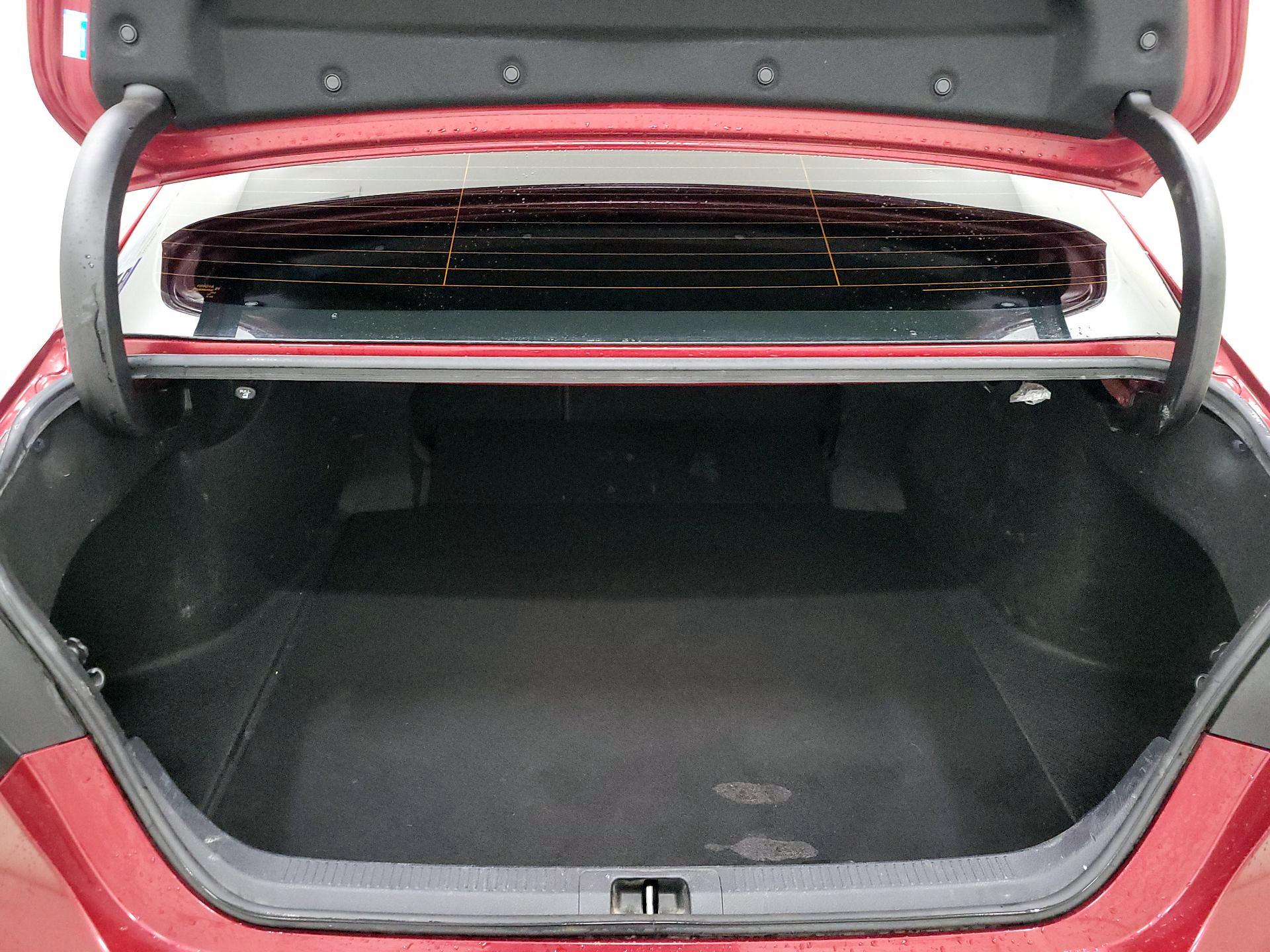 Thumbnail: 2020 Toyota Camry - 20