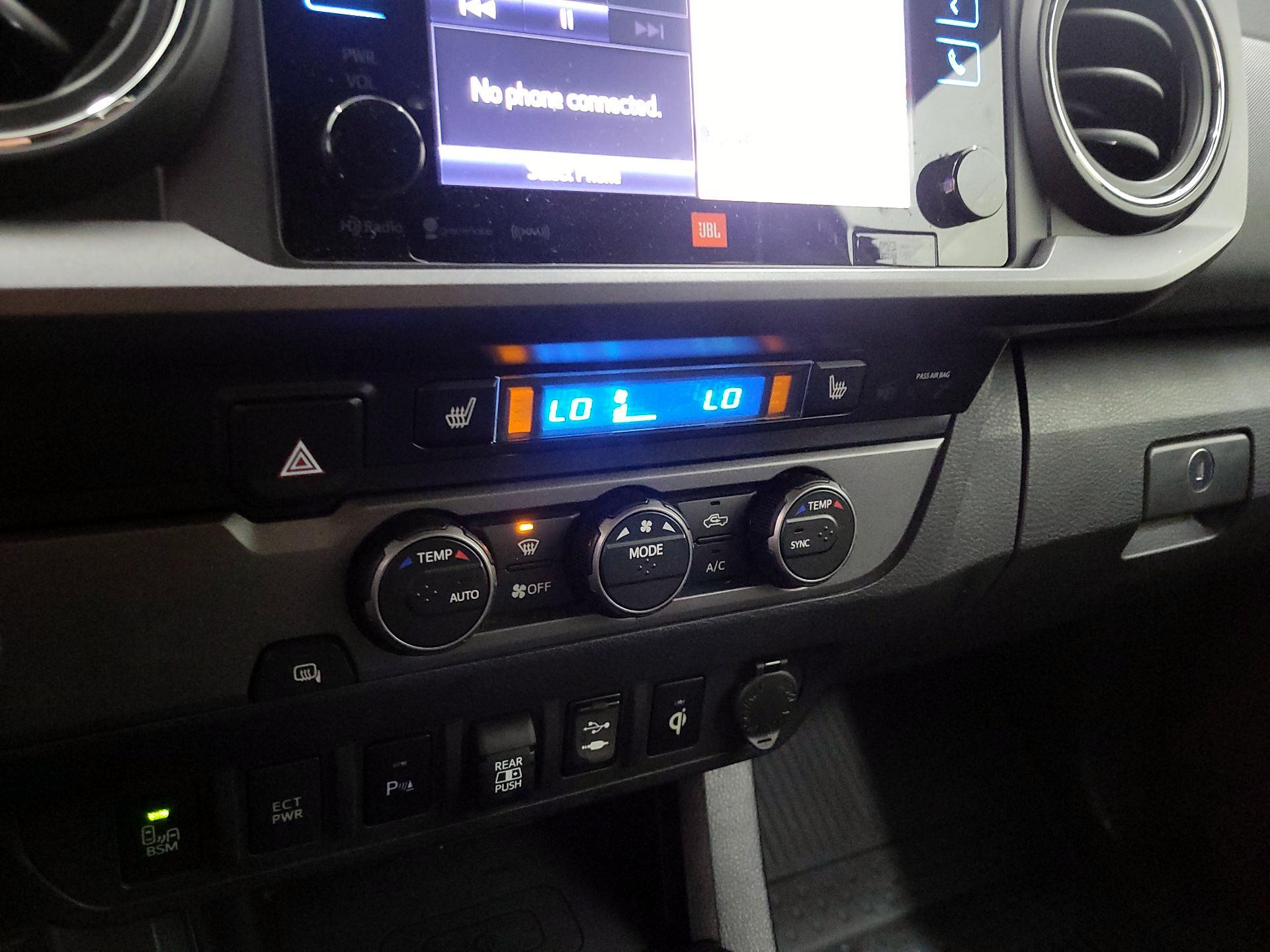 Thumbnail: 2019 Toyota Tacoma - 16