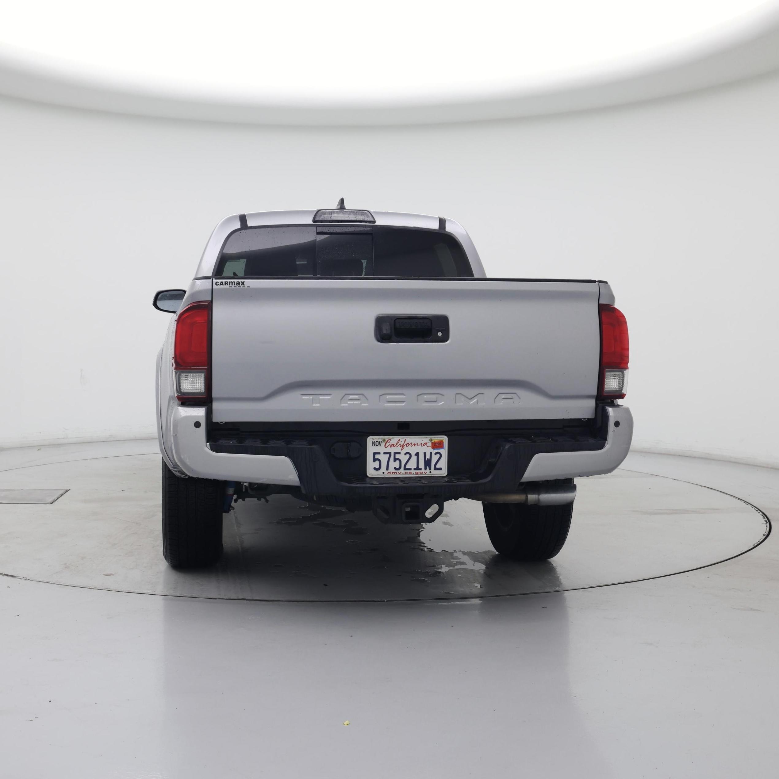 Thumbnail: 2019 Toyota Tacoma - 6