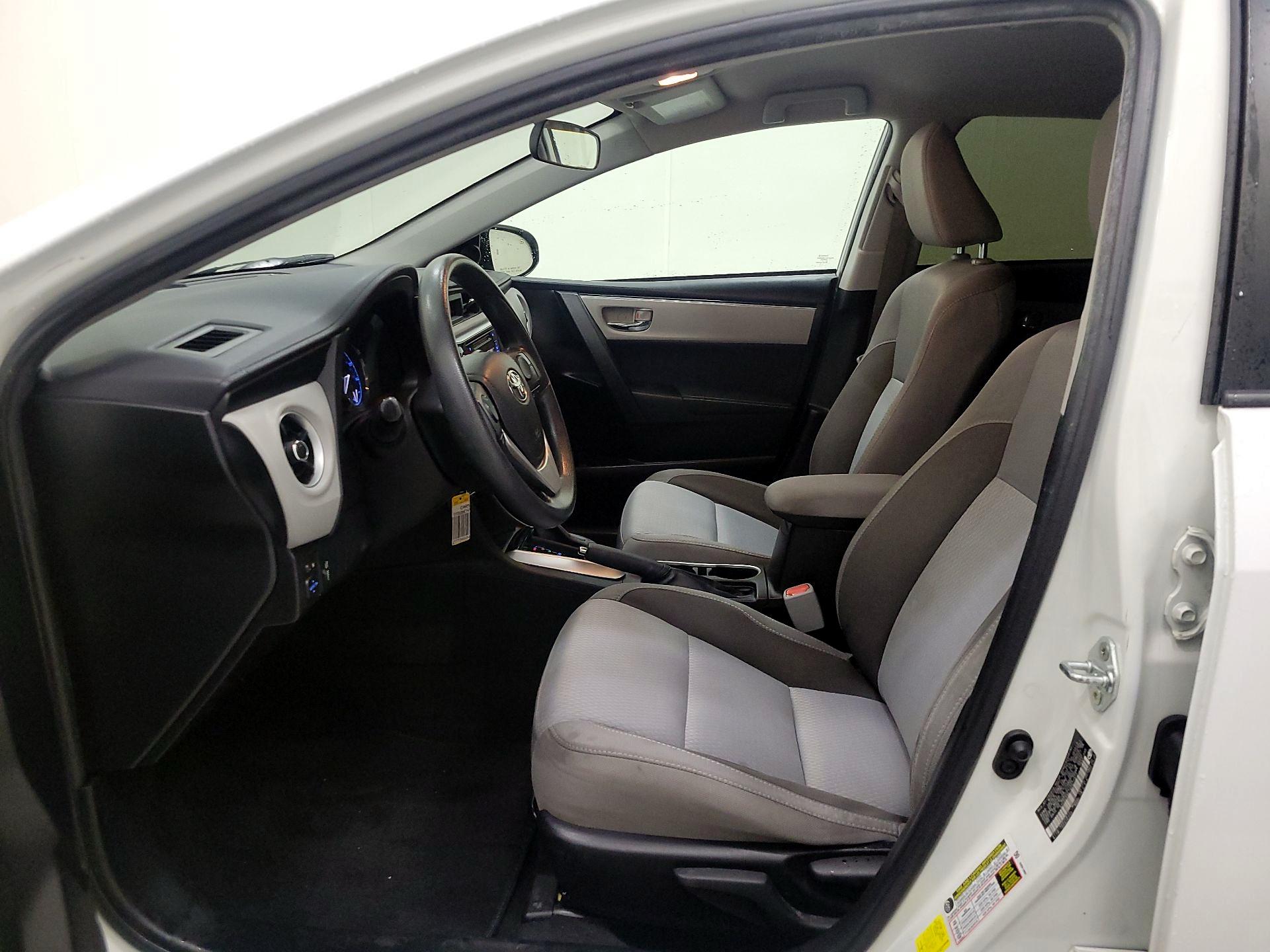 Thumbnail: 2017 Toyota Corolla - 11