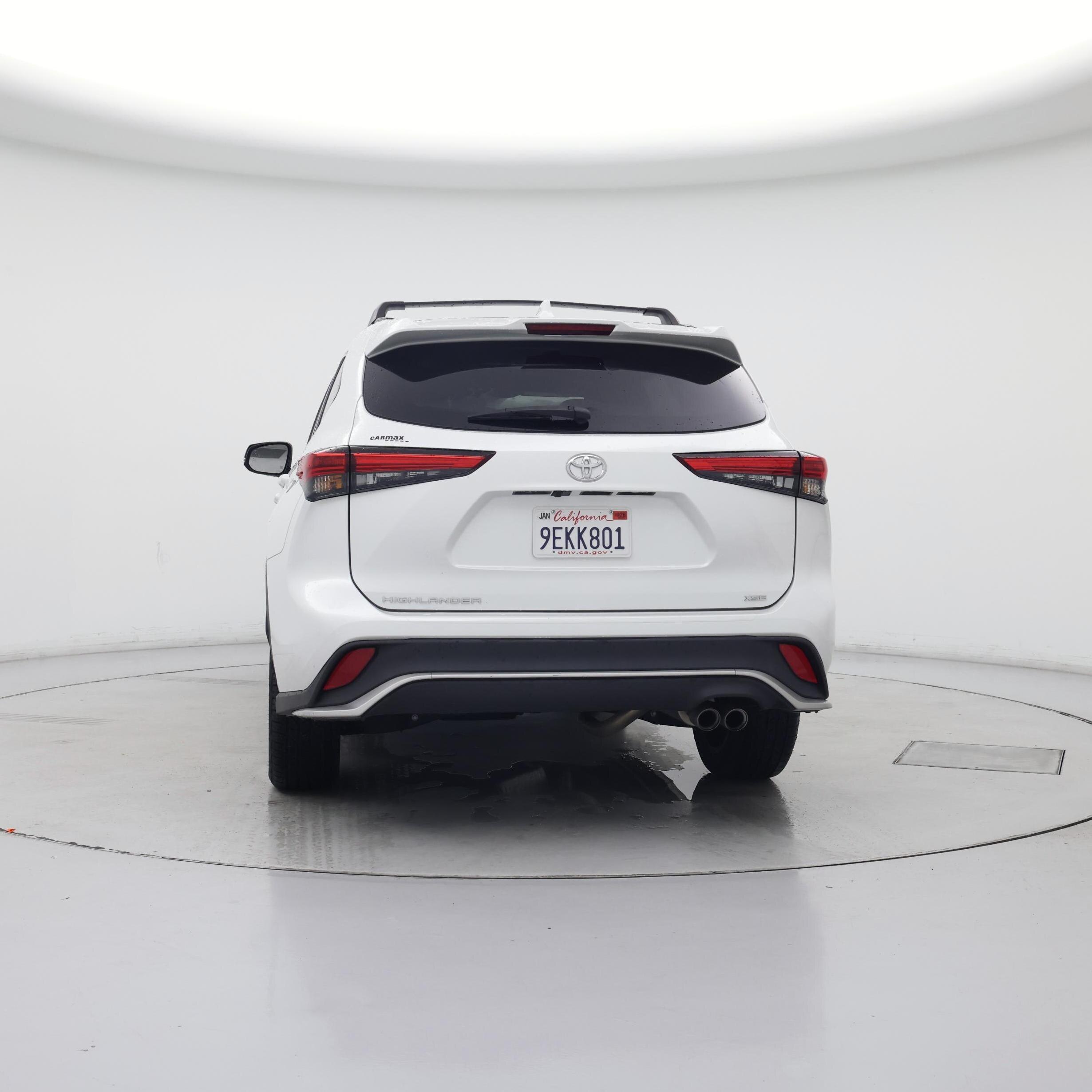 Thumbnail: 2023 Toyota Highlander - 6