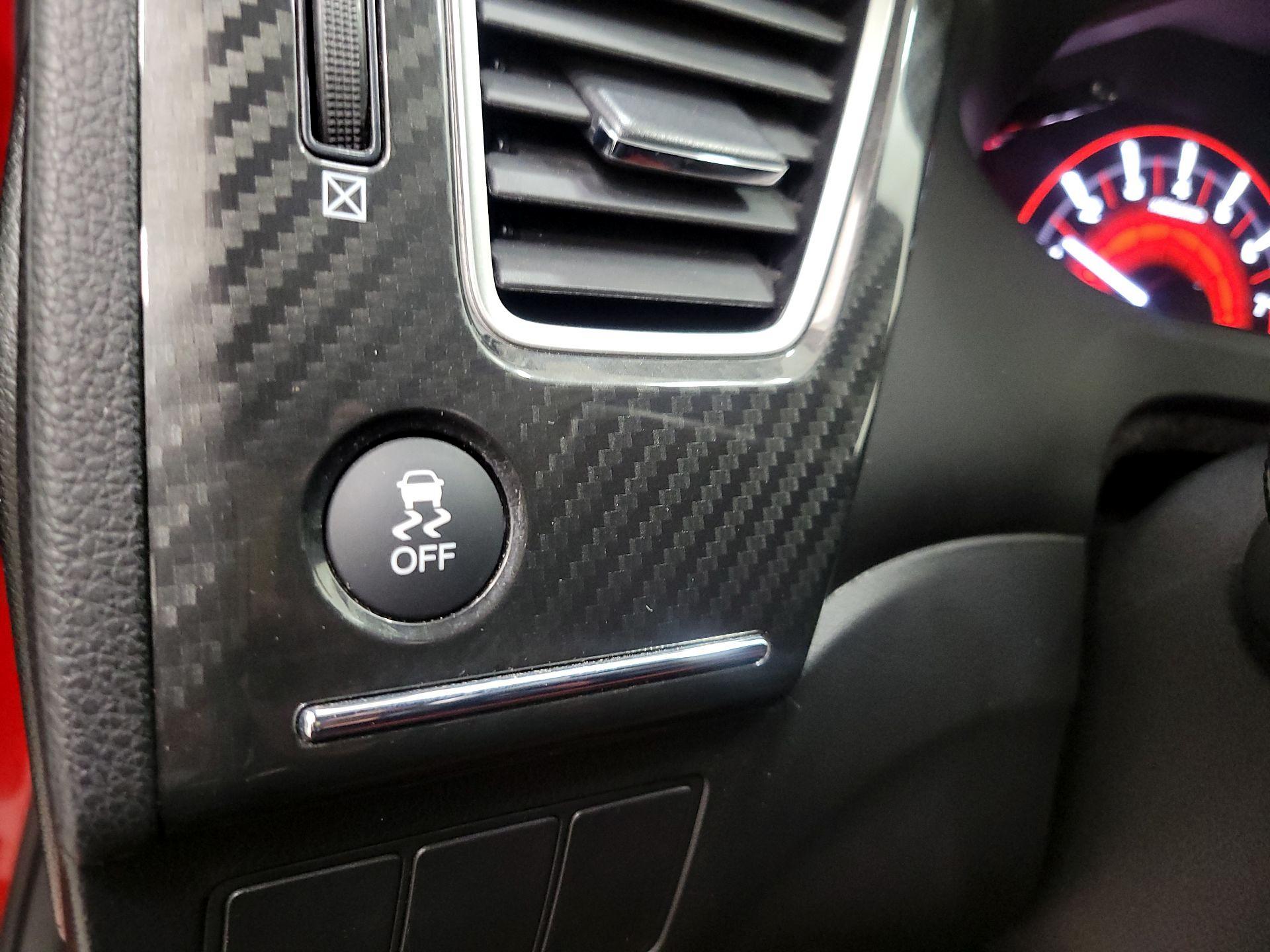 Thumbnail: 2015 Honda Civic - 13