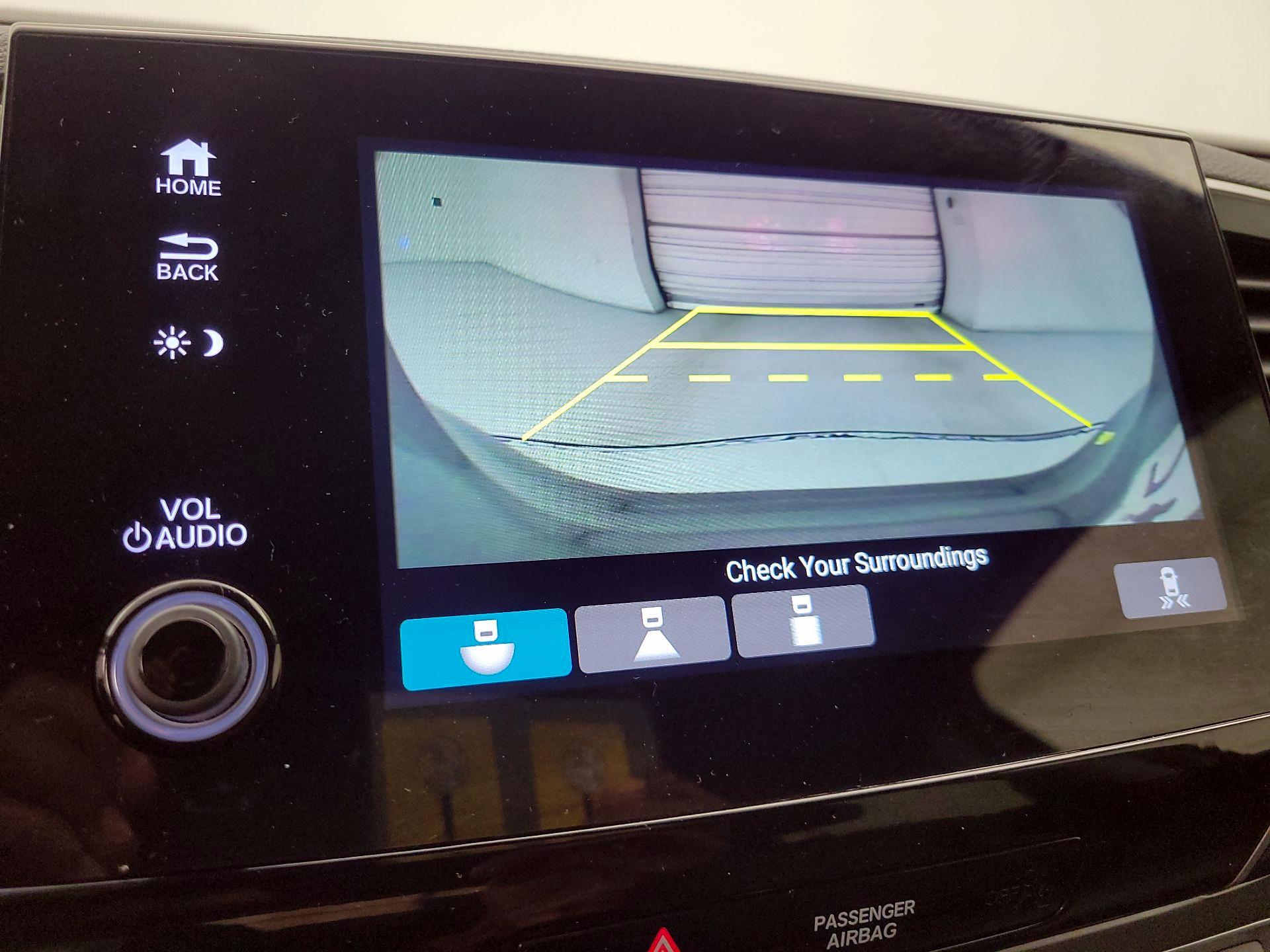 Thumbnail: 2020 Honda Pilot - 14