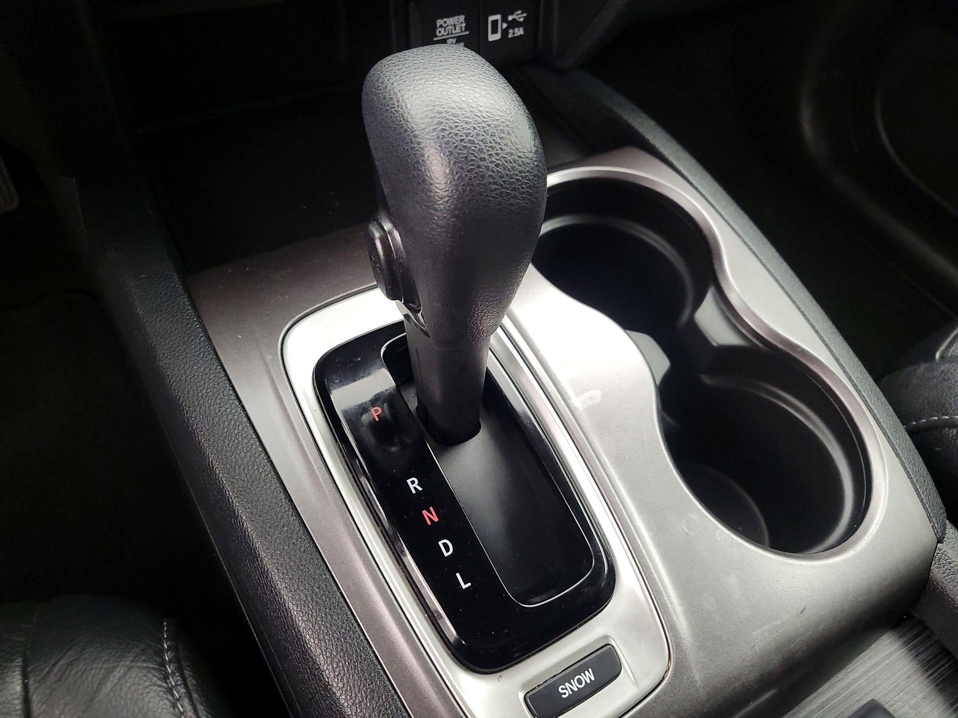 Thumbnail: 2020 Honda Pilot - 17