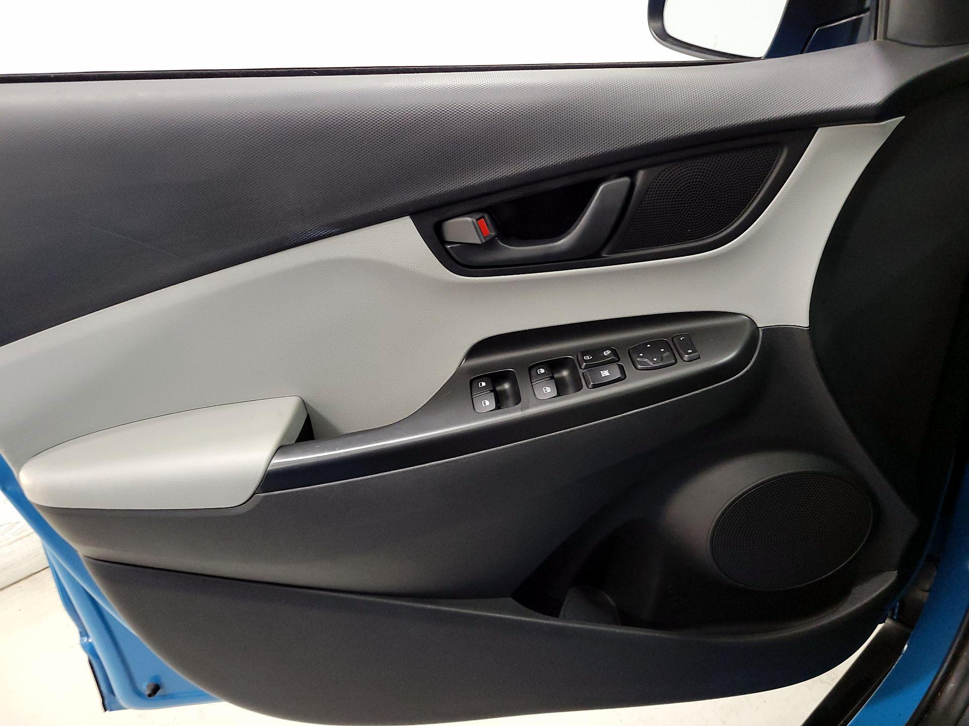 Thumbnail: 2023 Hyundai Kona - 12